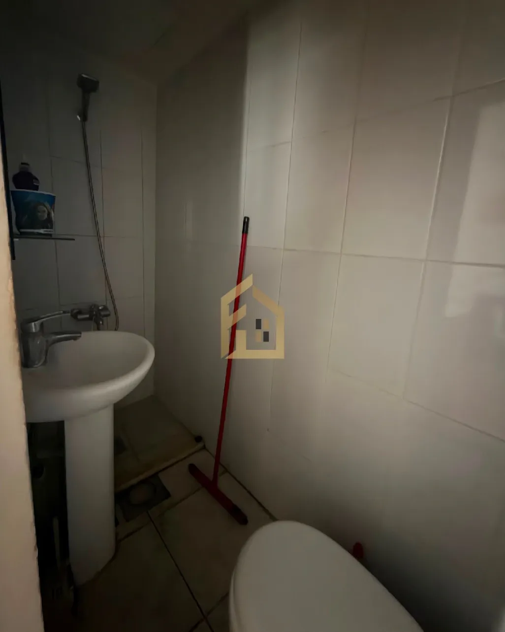 Apartment for sale in Achrafieh, Beirut, Lebanon - 2 bed, 2 bath