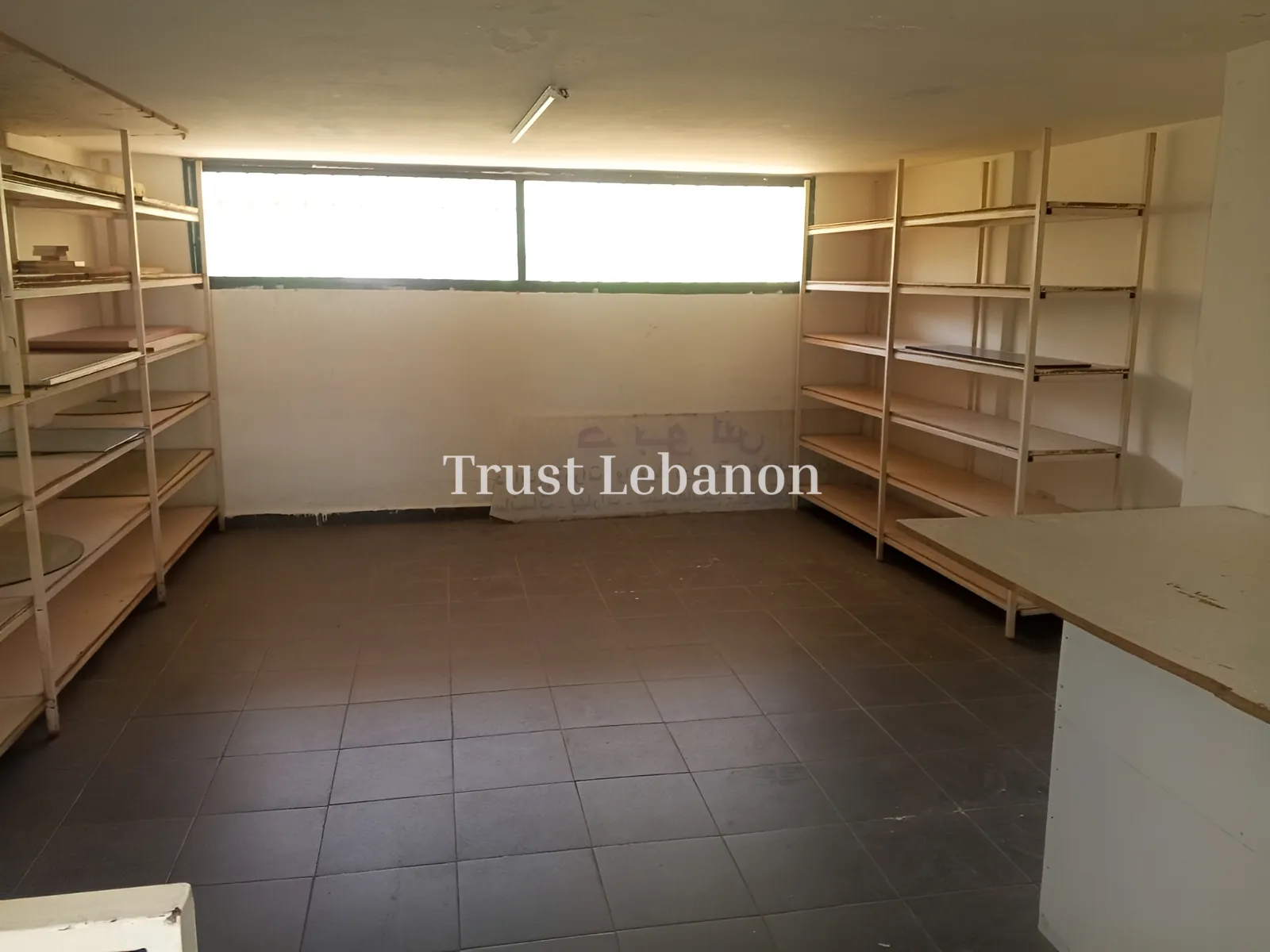 Shop for rent in Mansourieh, Lebanon
