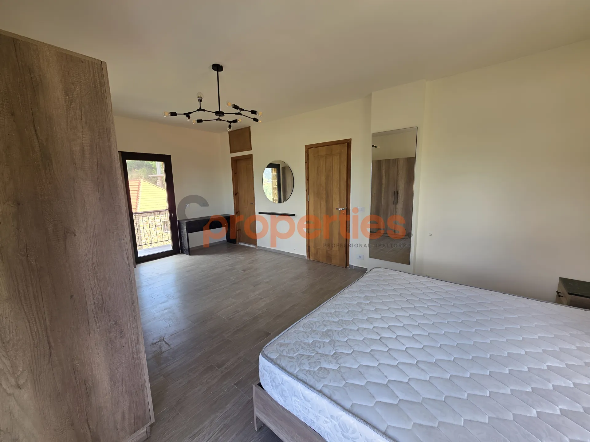 Villa for Sale in Baskinta