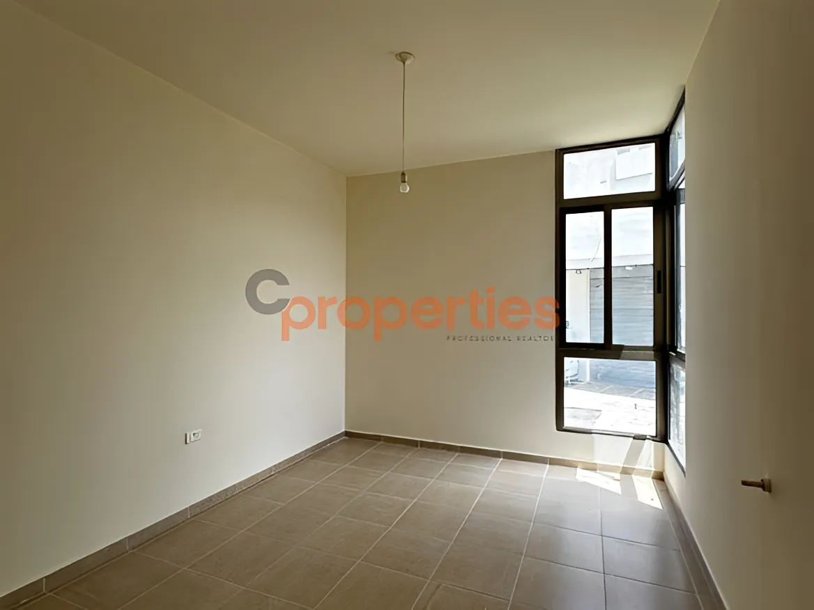Apartment for Sale in Aamchit