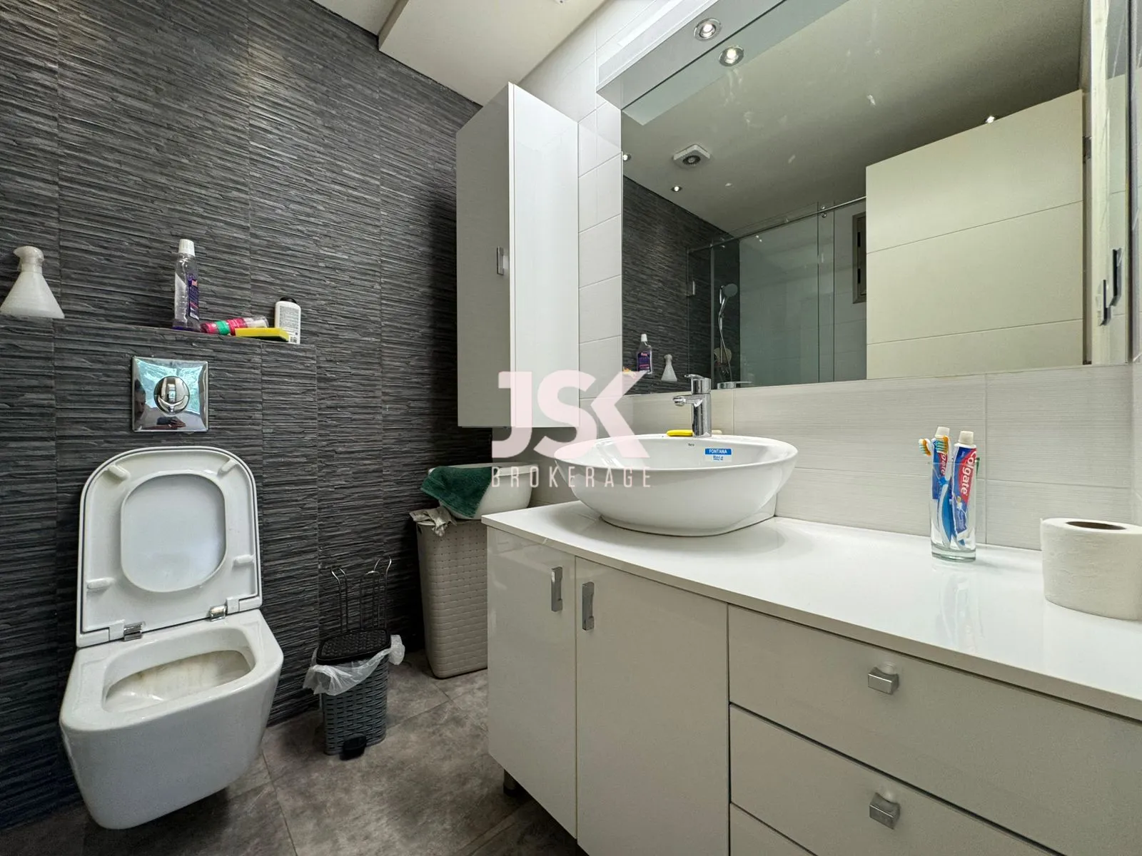 Apartment for Sale in Montiverdi