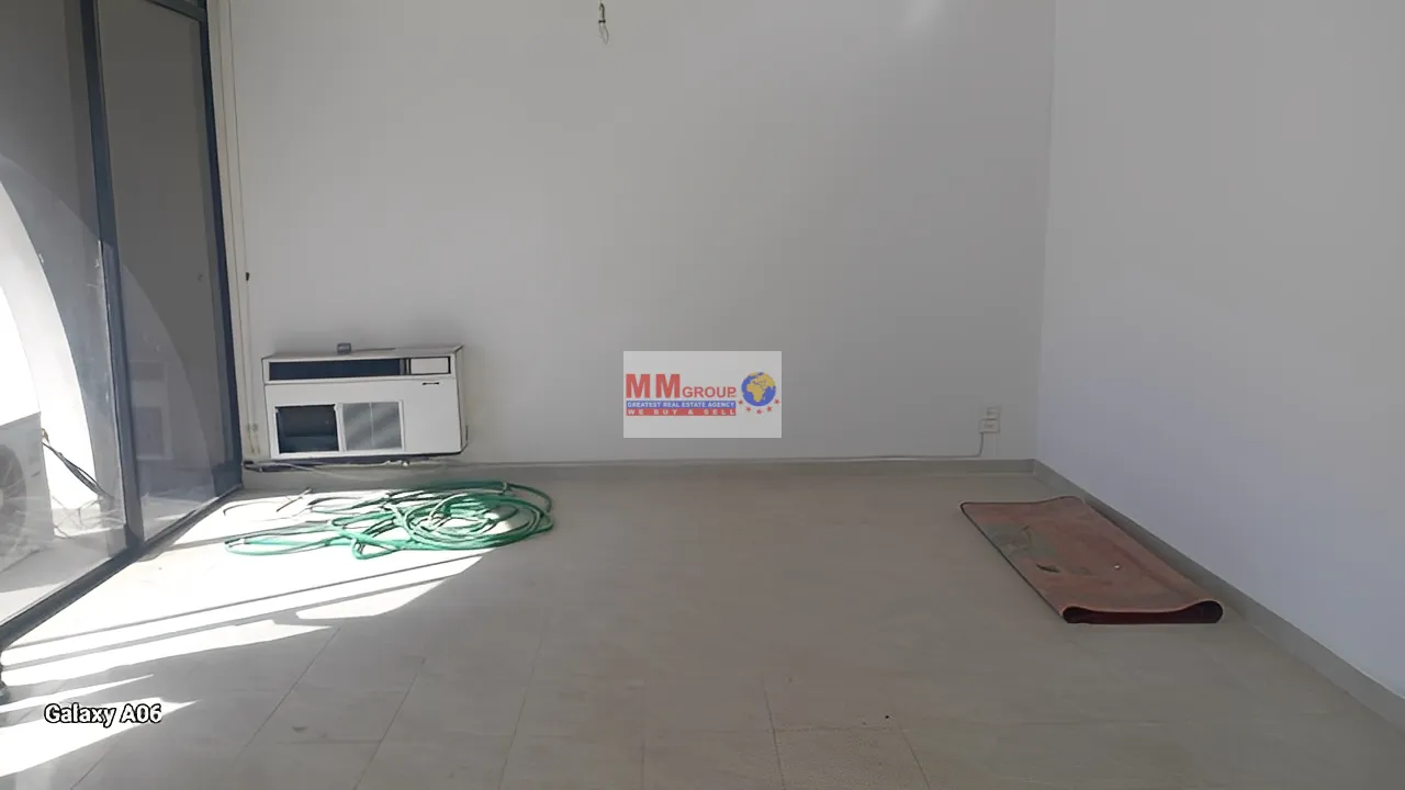 Villa for Sale in Adma