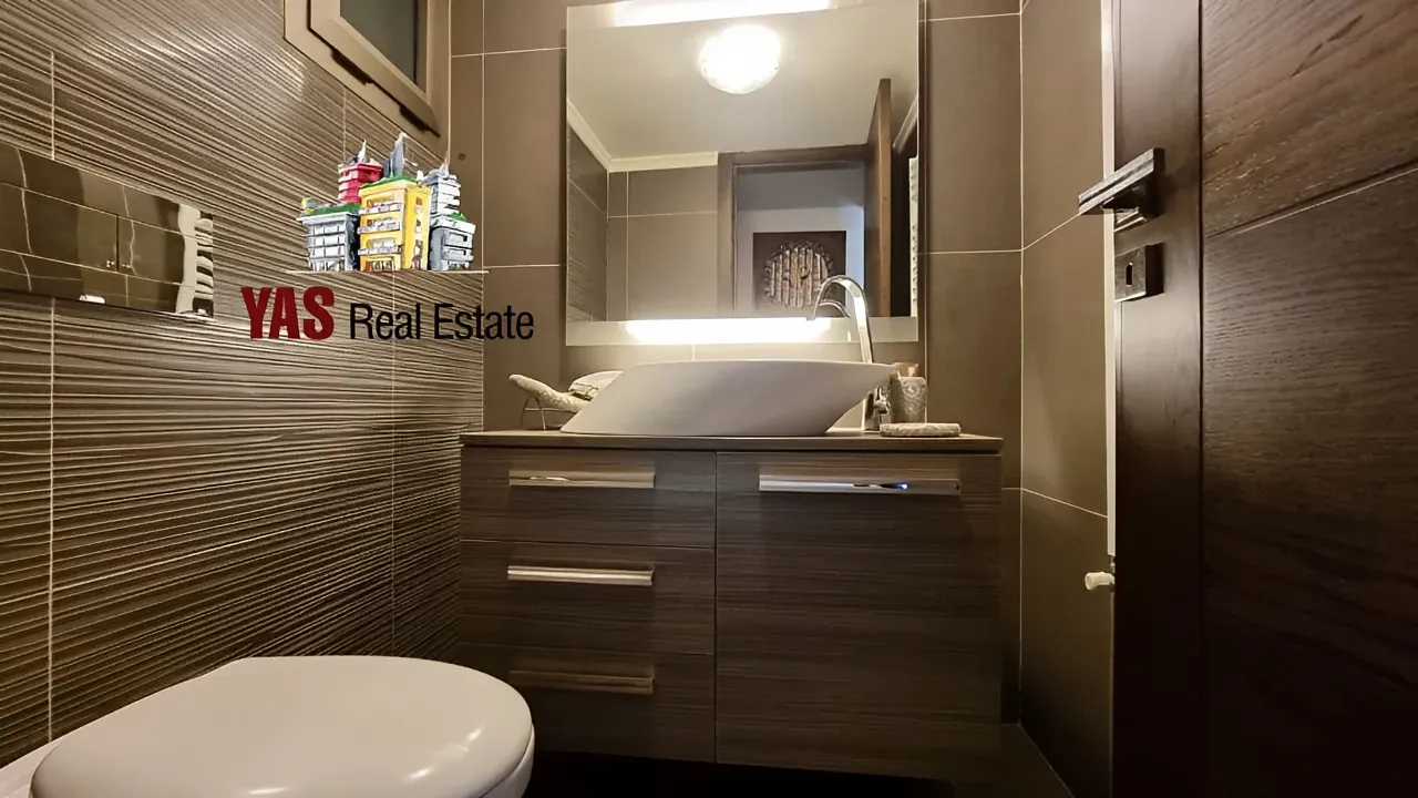 Apartment for Sale in Ballouneh - 3 bed, 4 bath