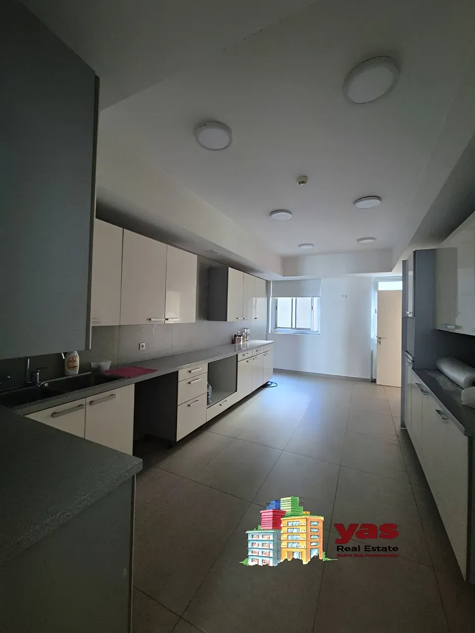 Apartment for Sale in Ain Al Mraiseh