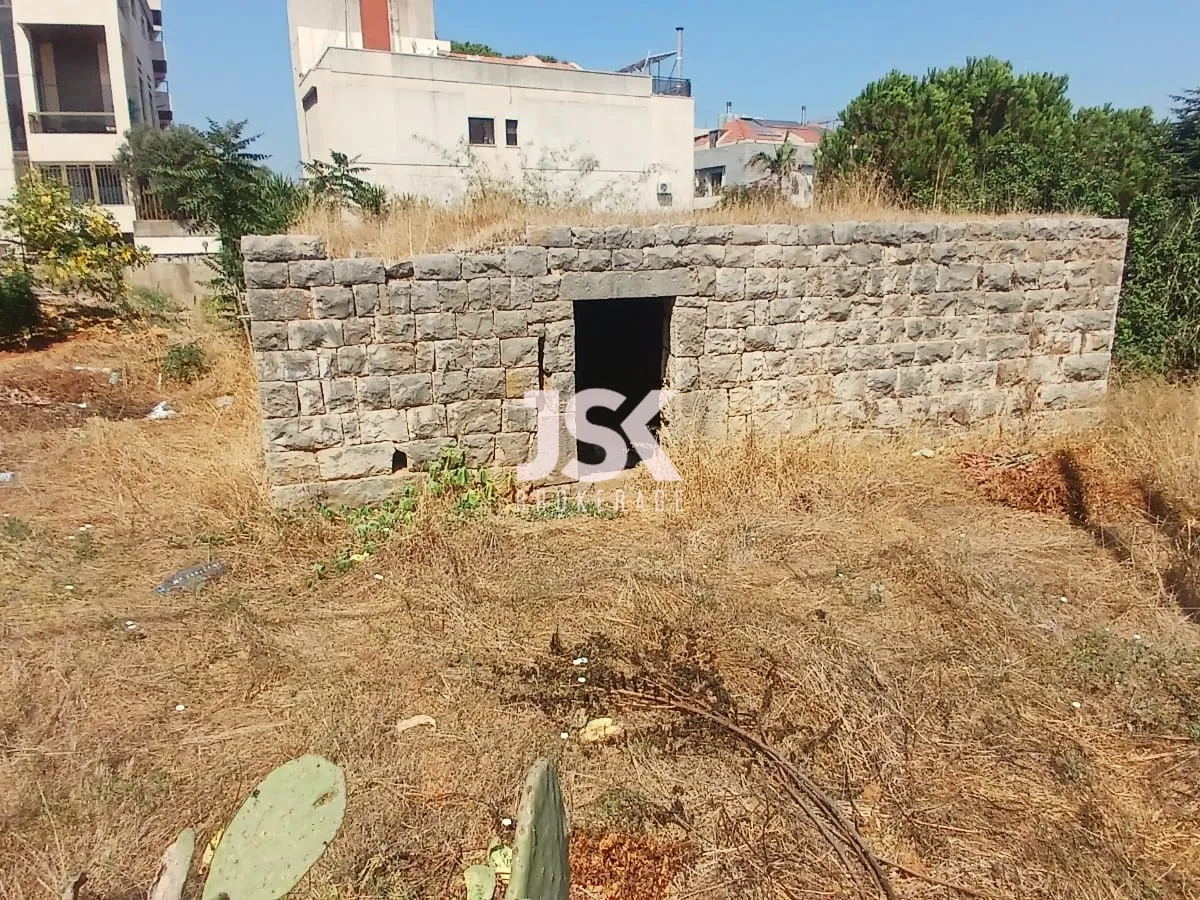 Land for Sale in بيت الكيكو، Lebanon