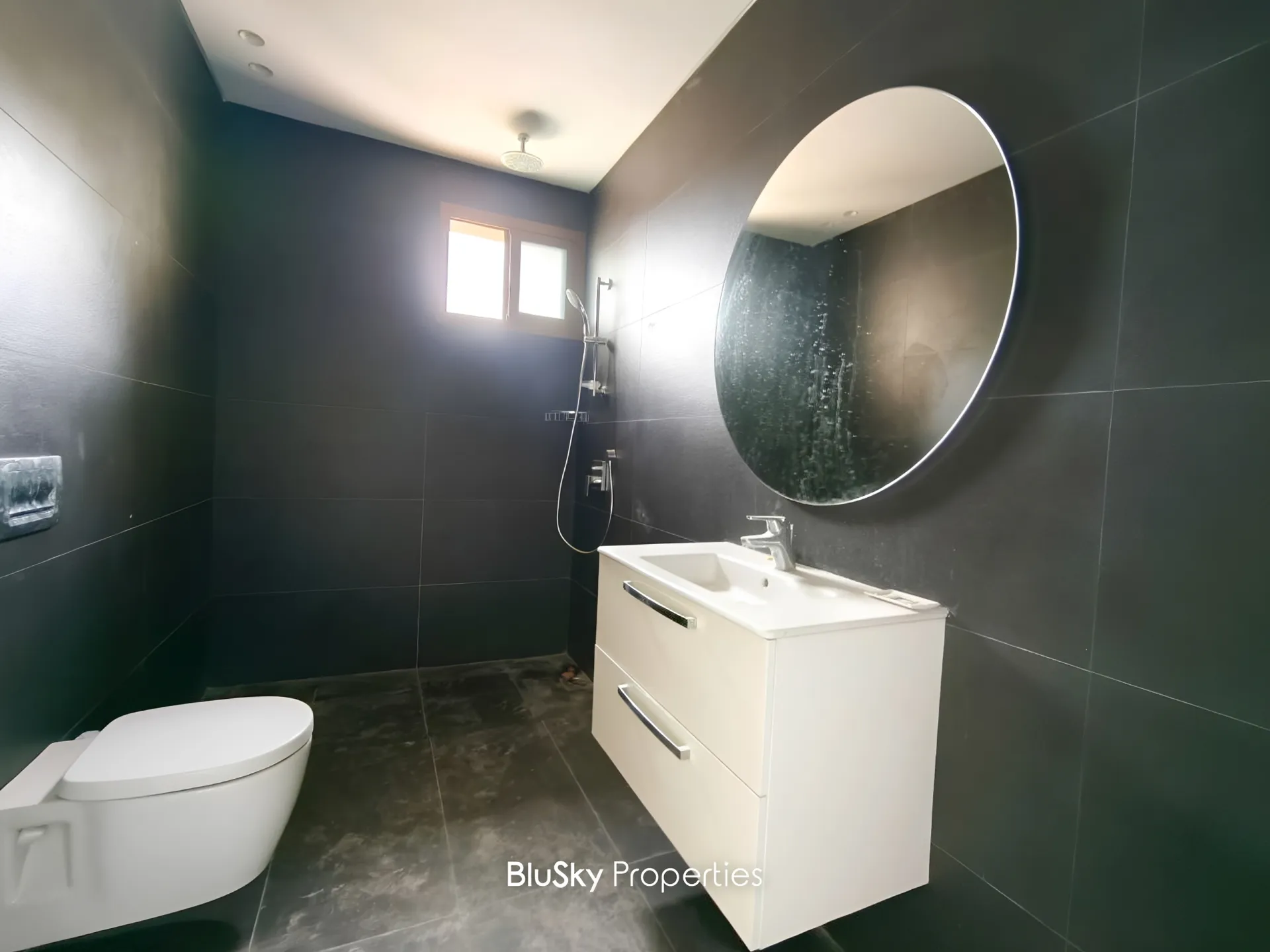 Apartment for rent in Adma w Dafnah