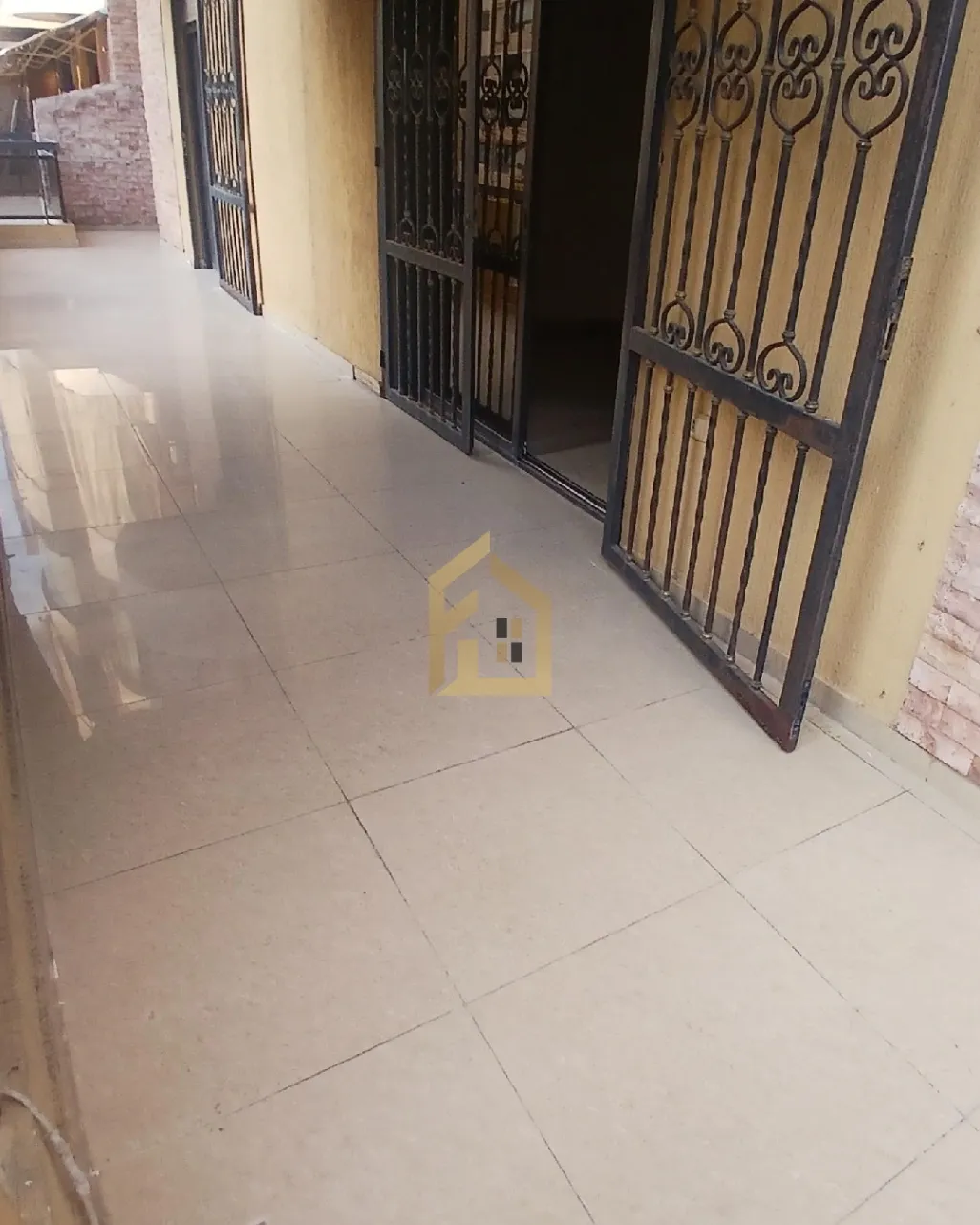 Apartment for sale in Sad El Baouchriyeh, Lebanon - 3 bed, 3 bath