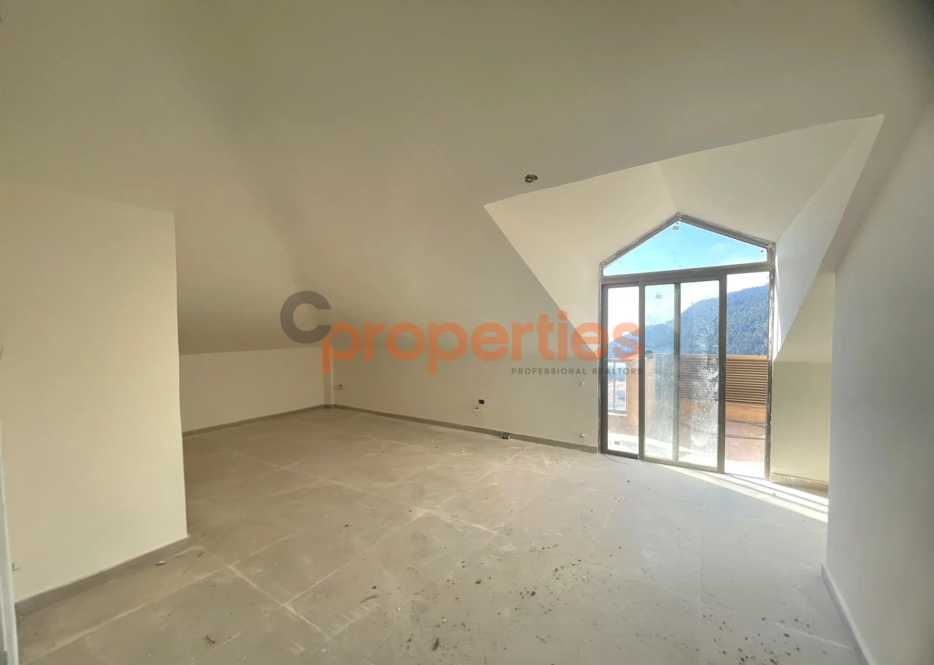 Apartment for Sale in Mar Chaaya