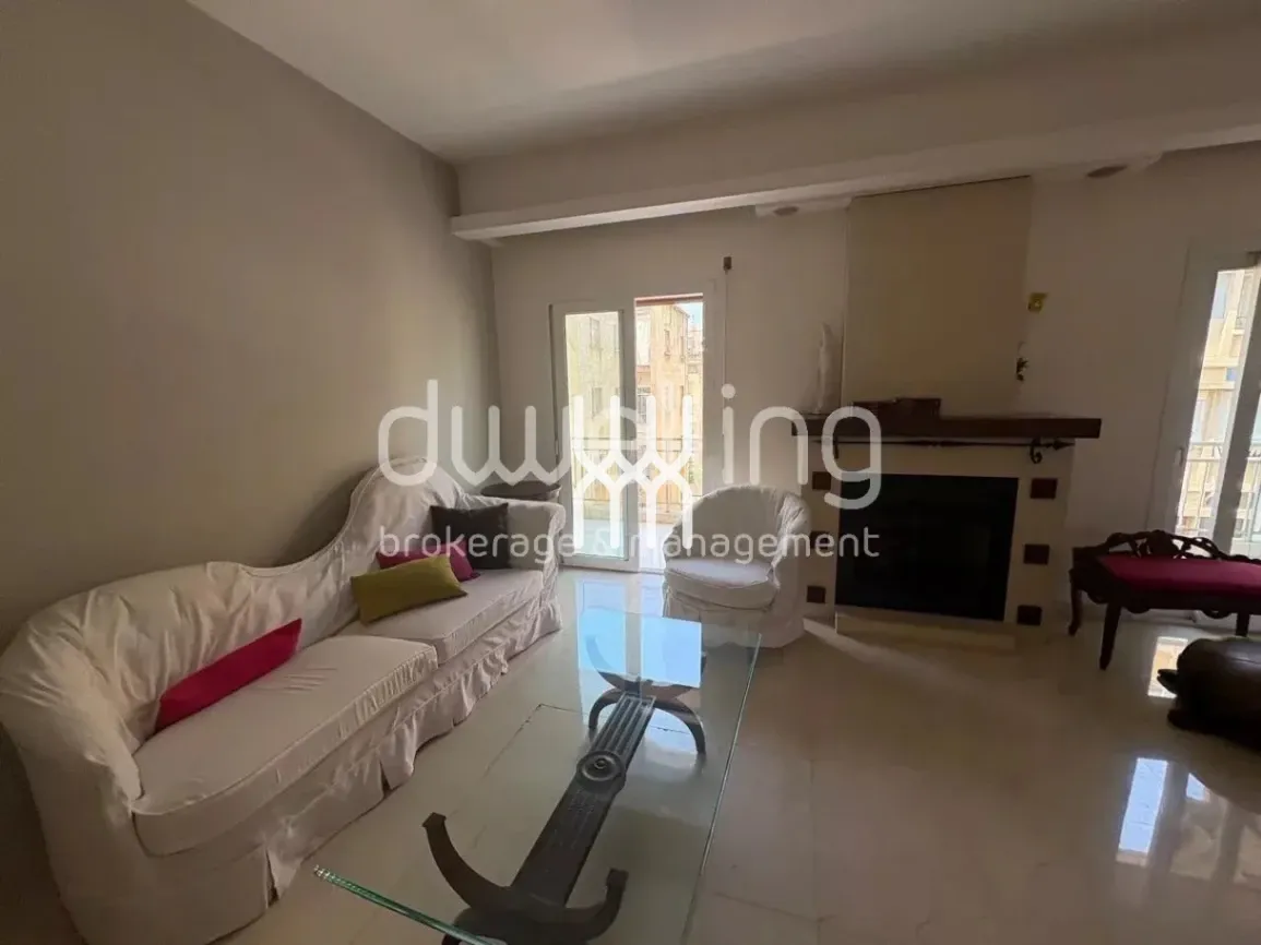 Apartment for sale in Achrafieh, Beirut, Lebanon - 4 bed, 4 bath