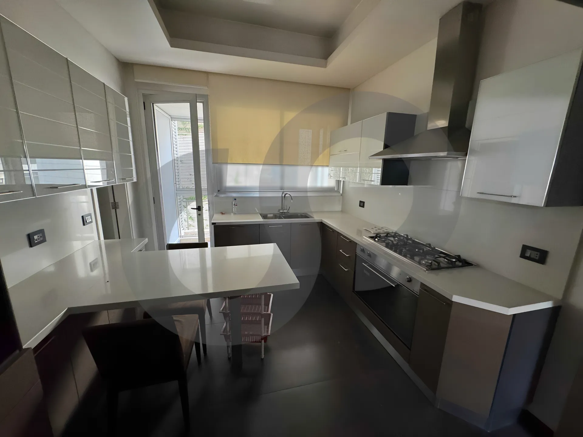 Apartment for Sale in Sodeco - 3 bed, 4 bath