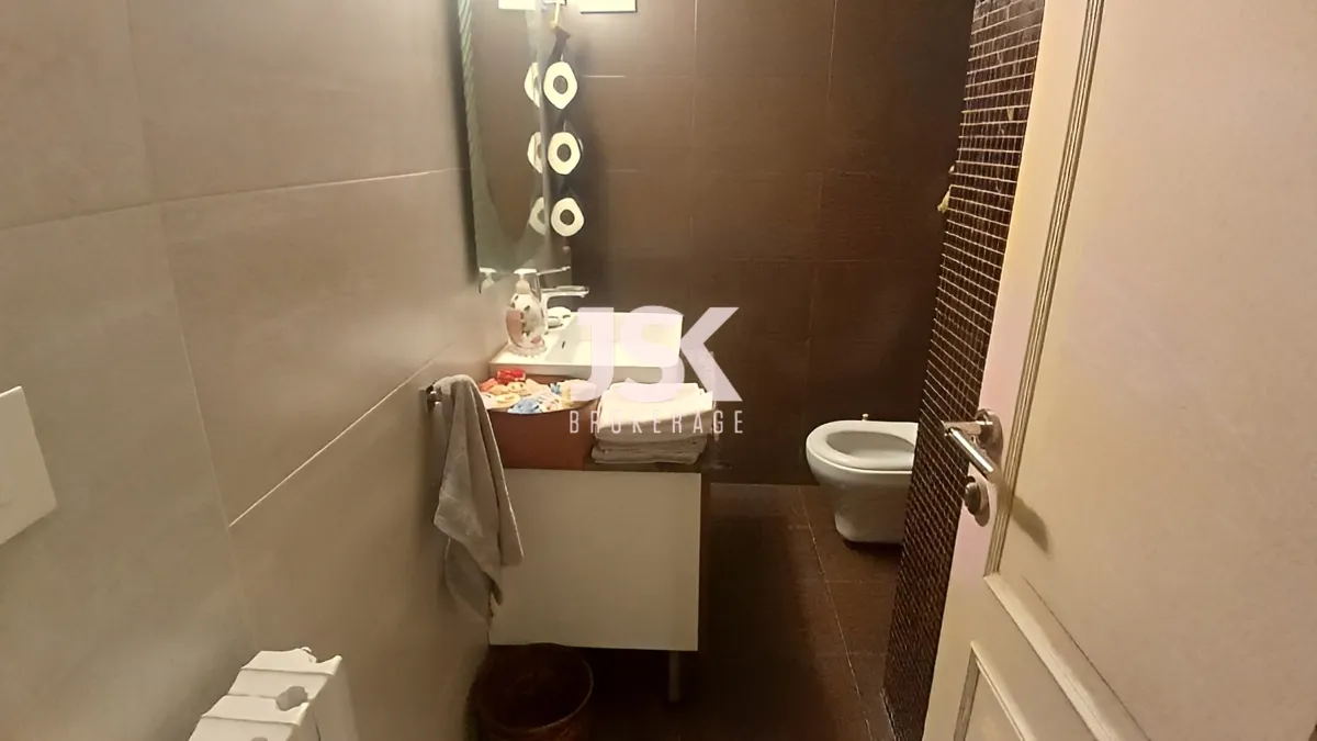Apartment for Sale in Aaoukar, Lebanon