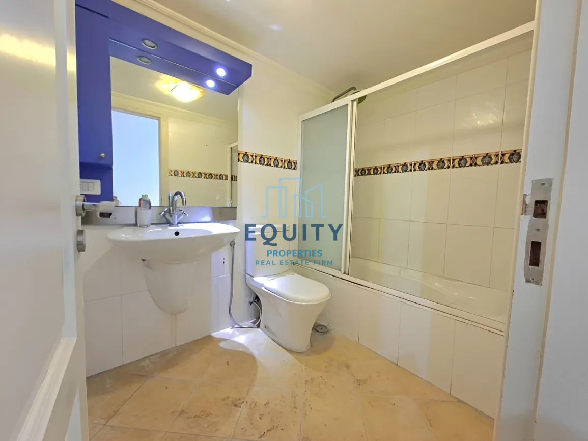 Apartment for sale in Haret Sakher, Lebanon