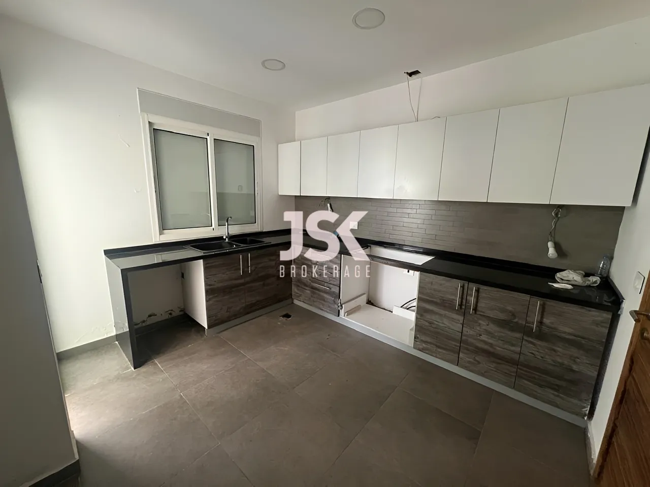 Apartment for Sale in Baabdat