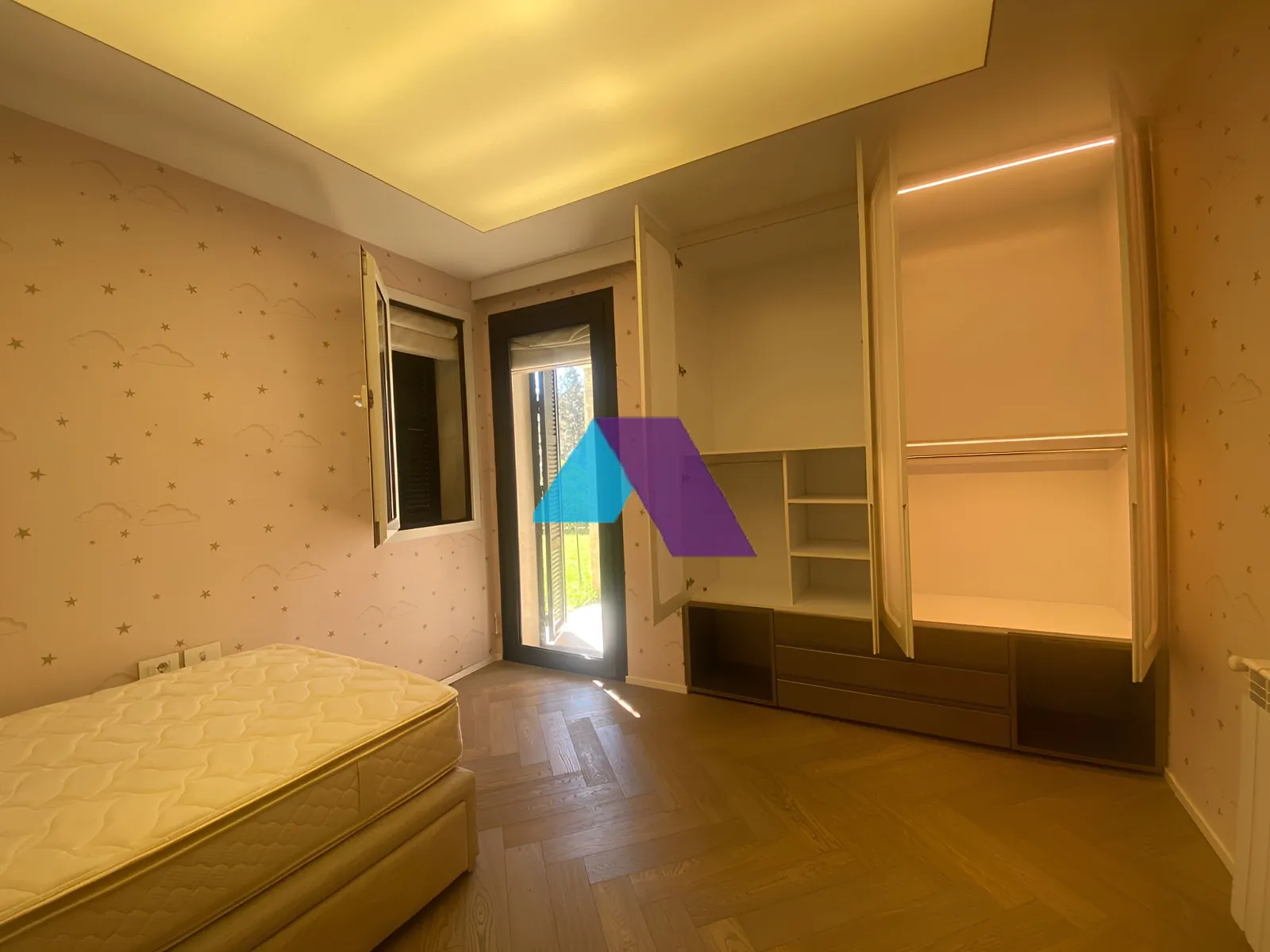 Apartment for Sale in Beit Misk