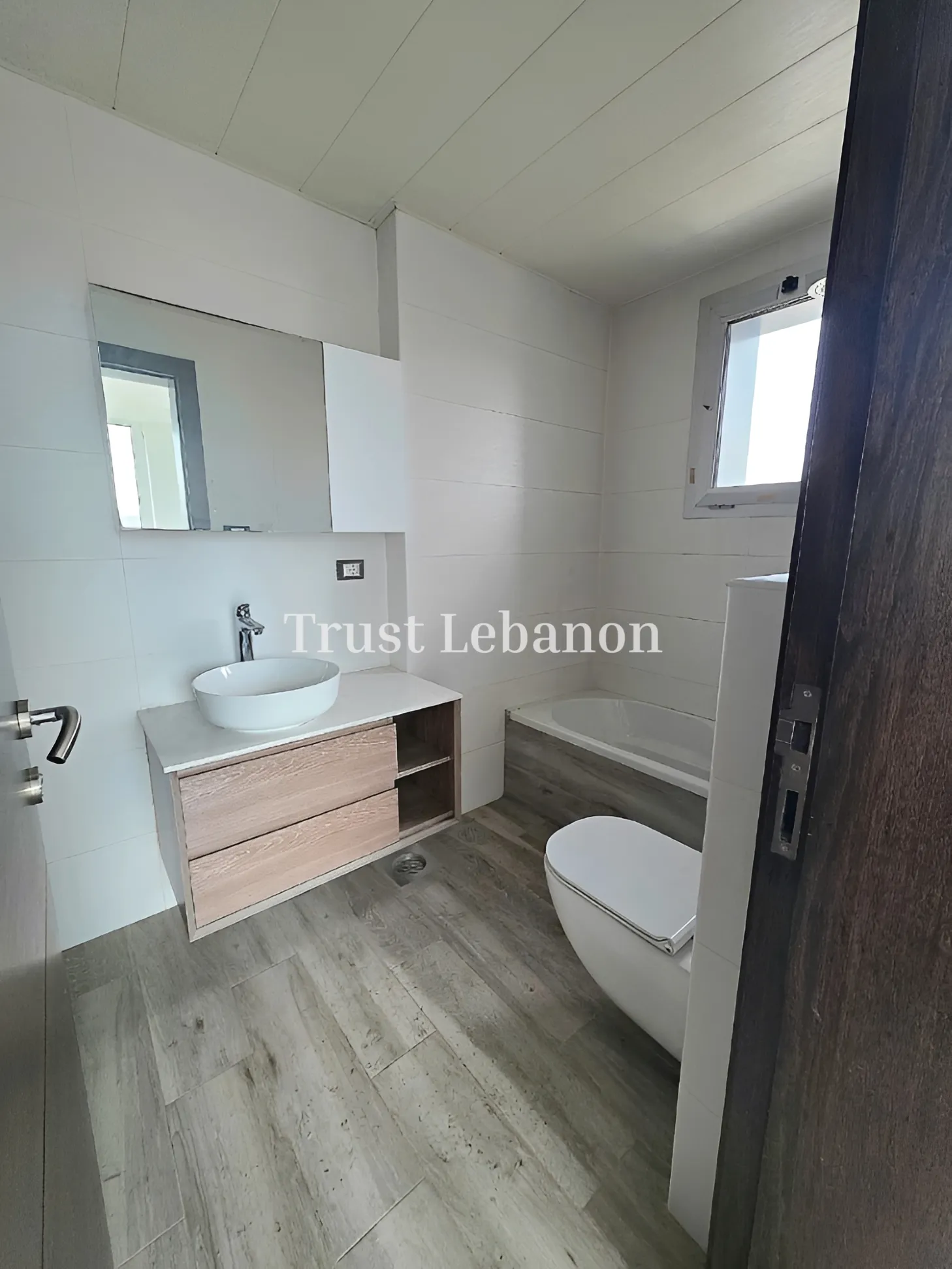 Apartment for rent in Sin El Fil, Lebanon