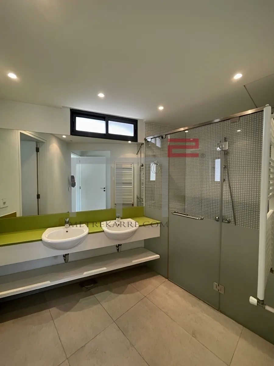 Apartment for rent in Achrafieh