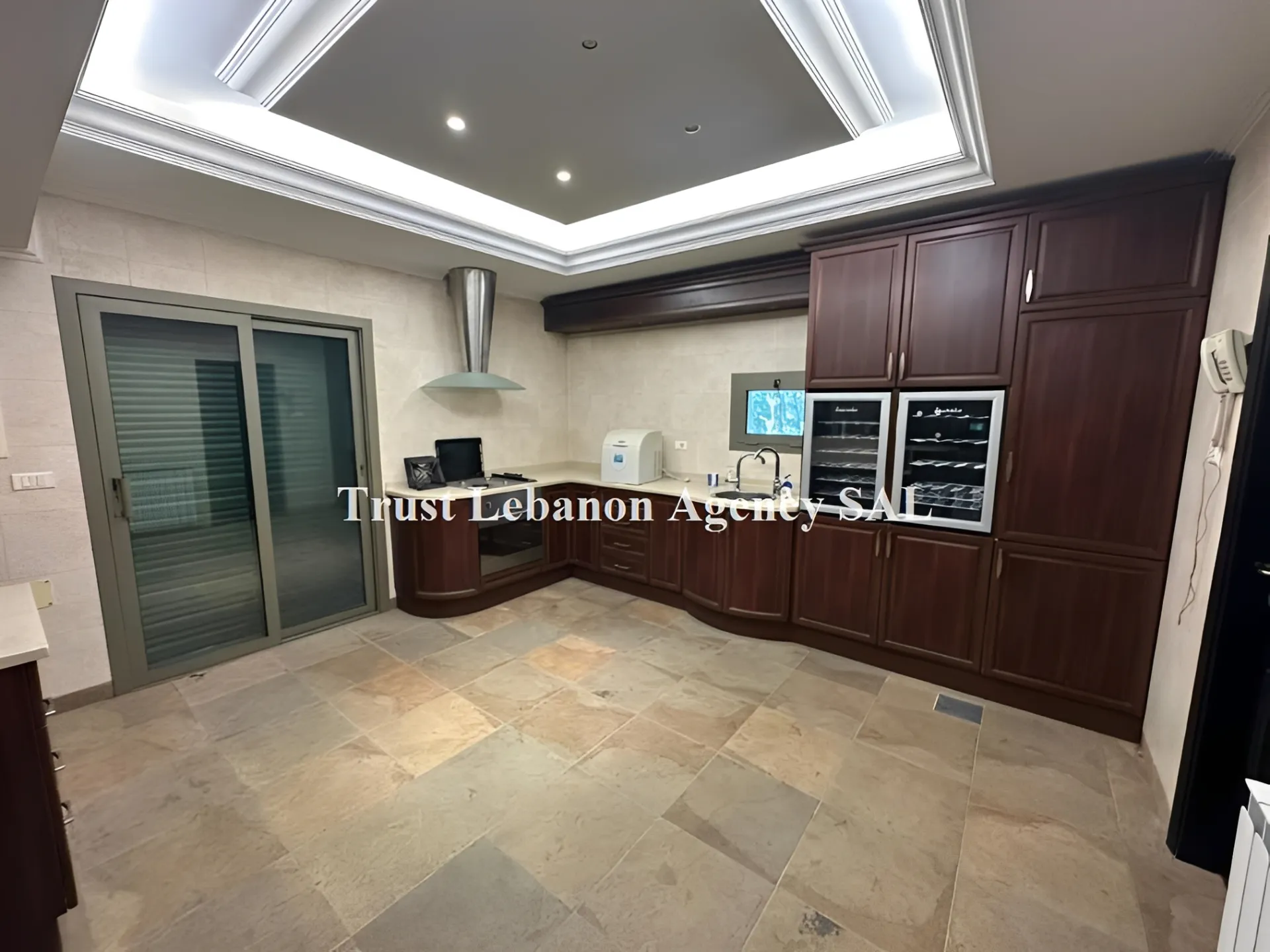 Villa for Sale in Metn Monteverde Lebanon - 5 bed, 7 bath