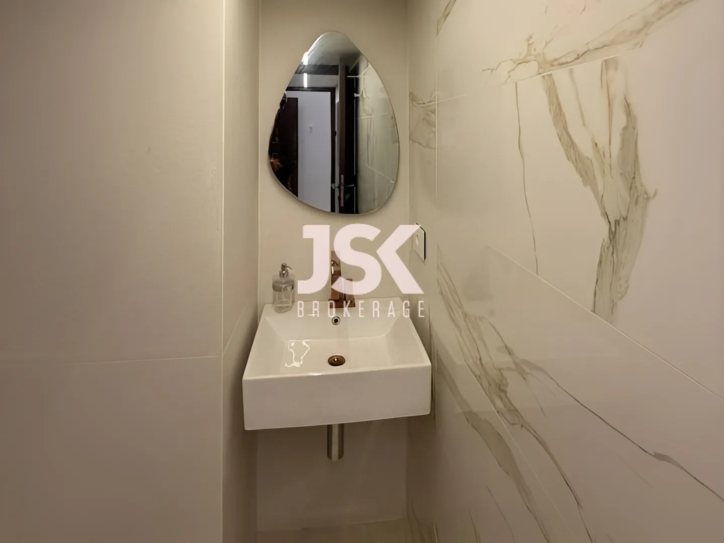Apartment for Sale in Remeil, Achrafieh, Beirut, Lebanon