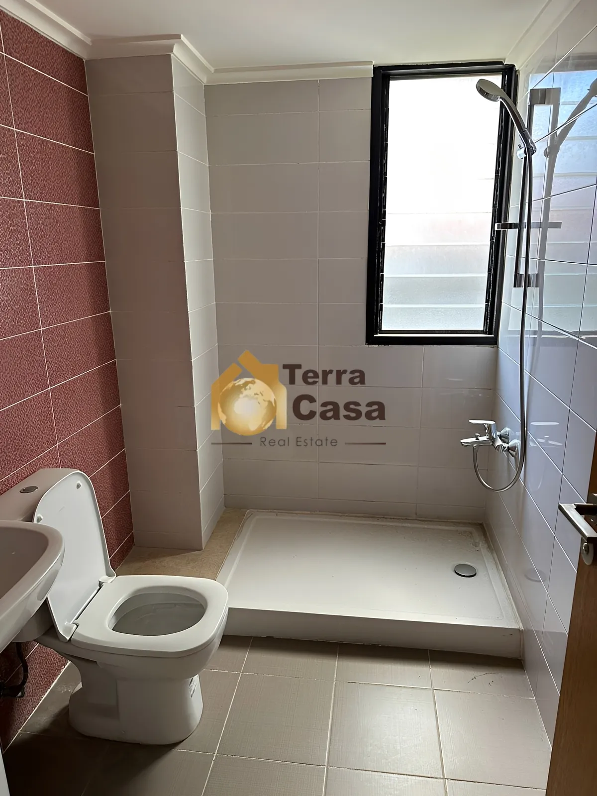 Duplex for rent in Mansourieh