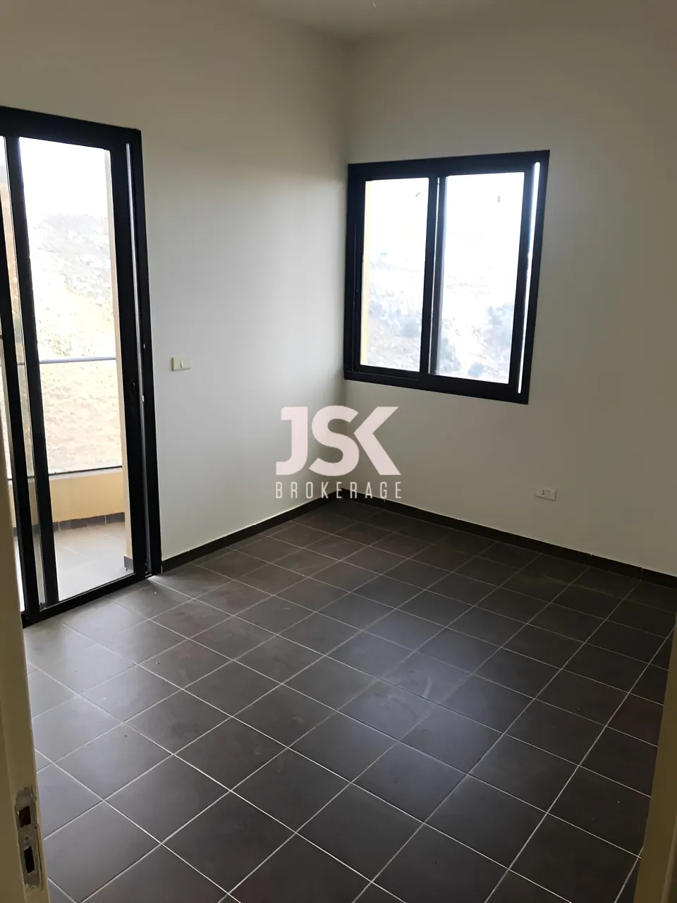 Apartment for Sale in Gharfine