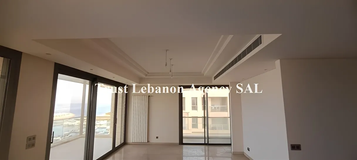 Apartment for Sale in Metn Dbayeh Lebanon - 5 bed, 6 bath