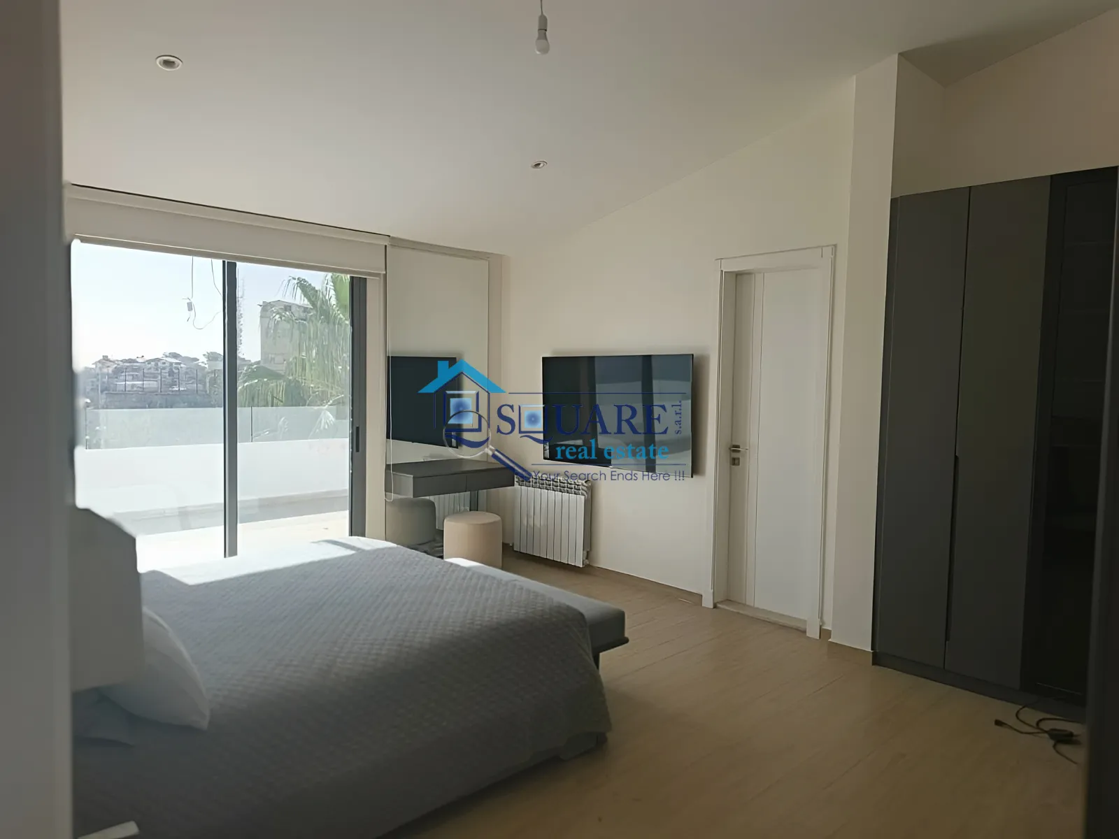 Penthouse for rent in Beit Meri, Lebanon - 3 bed, 5 bath