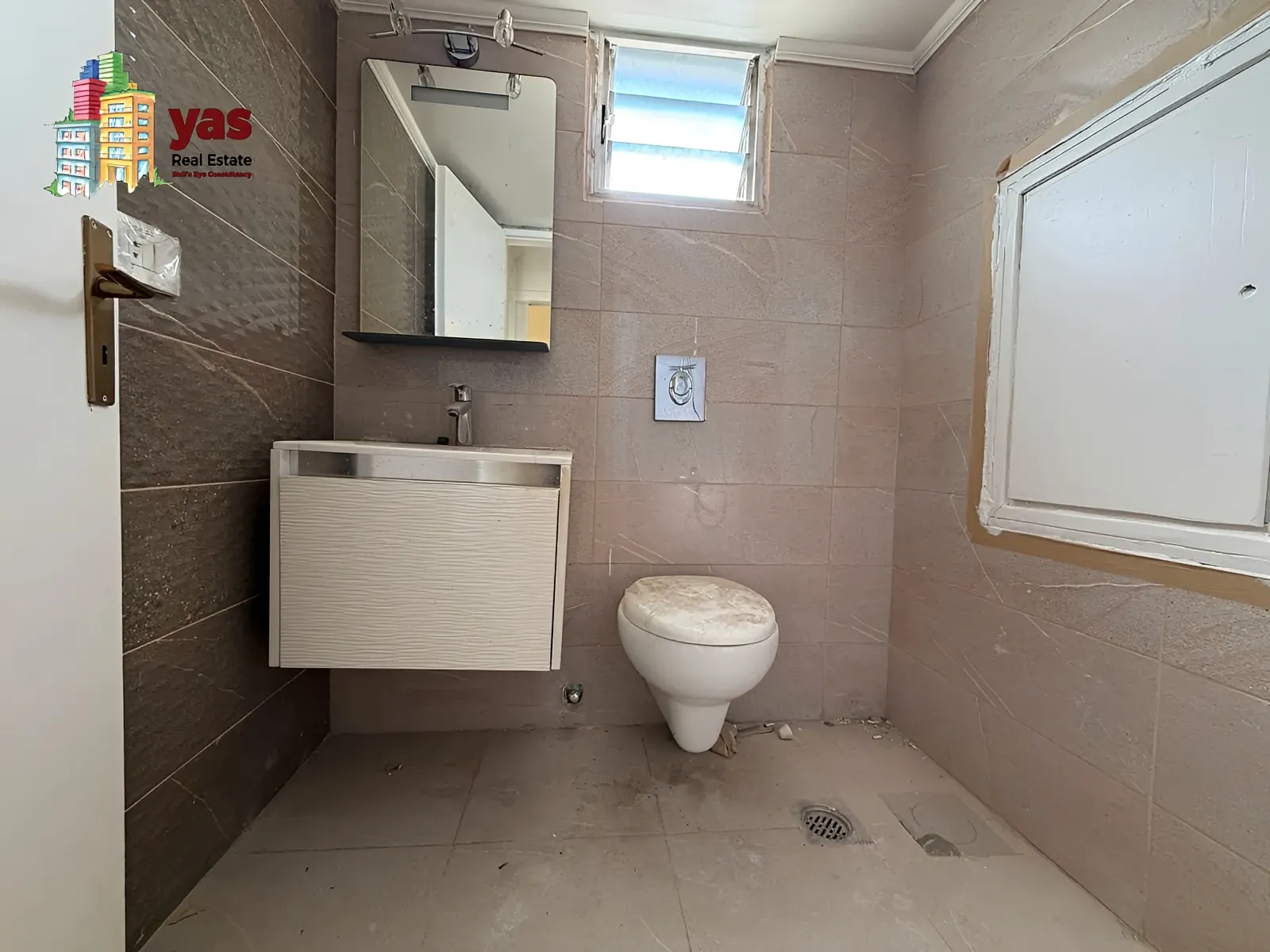 Apartment for Sale in Adonis