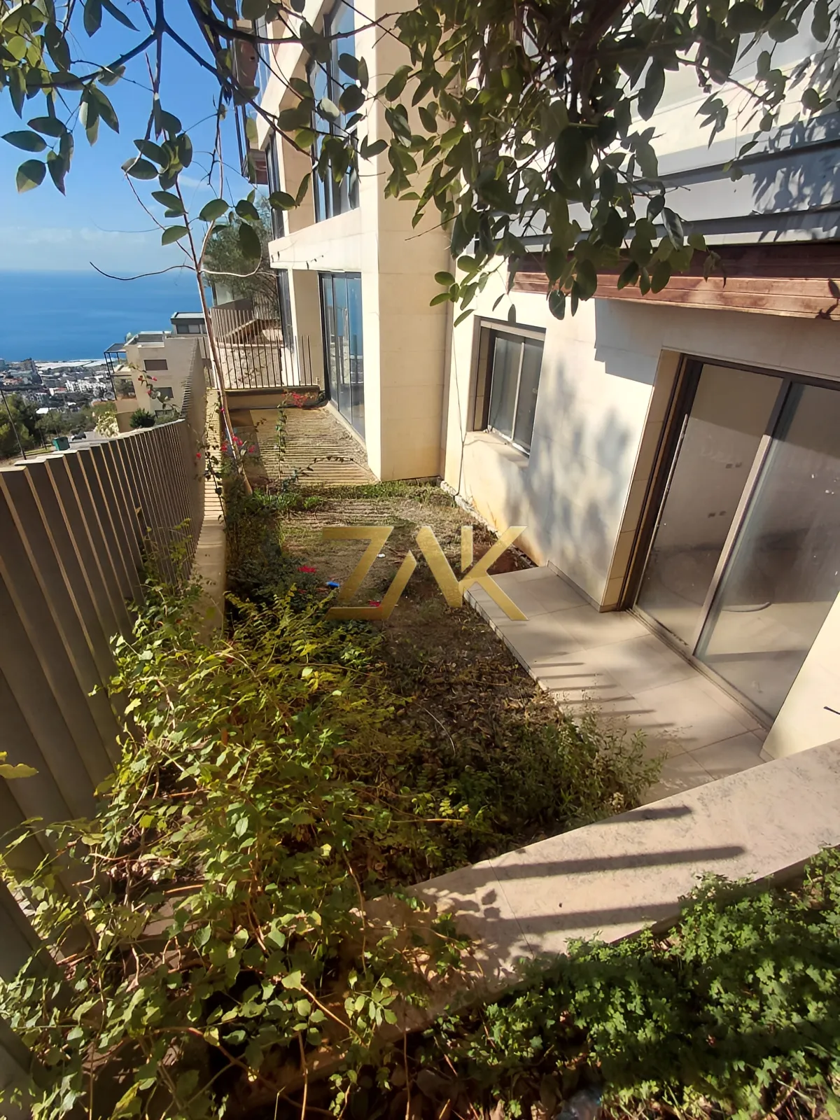 Apartment for Sale Adma w Dafnah - 3 bed, 3 bath