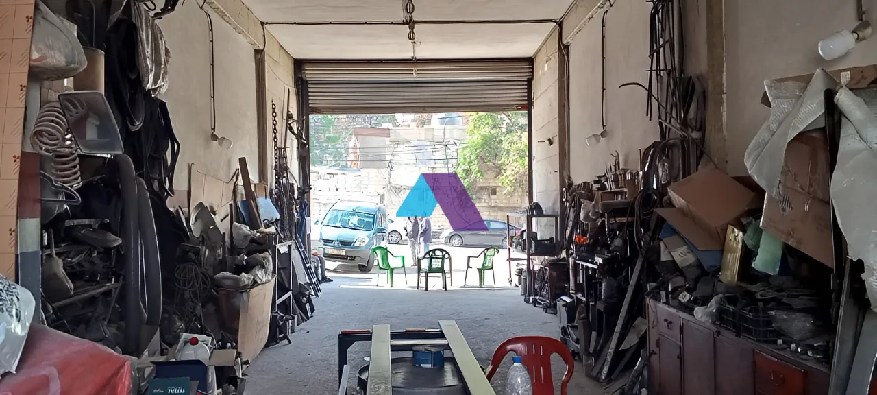 Warehouse for Sale in Jdeideh