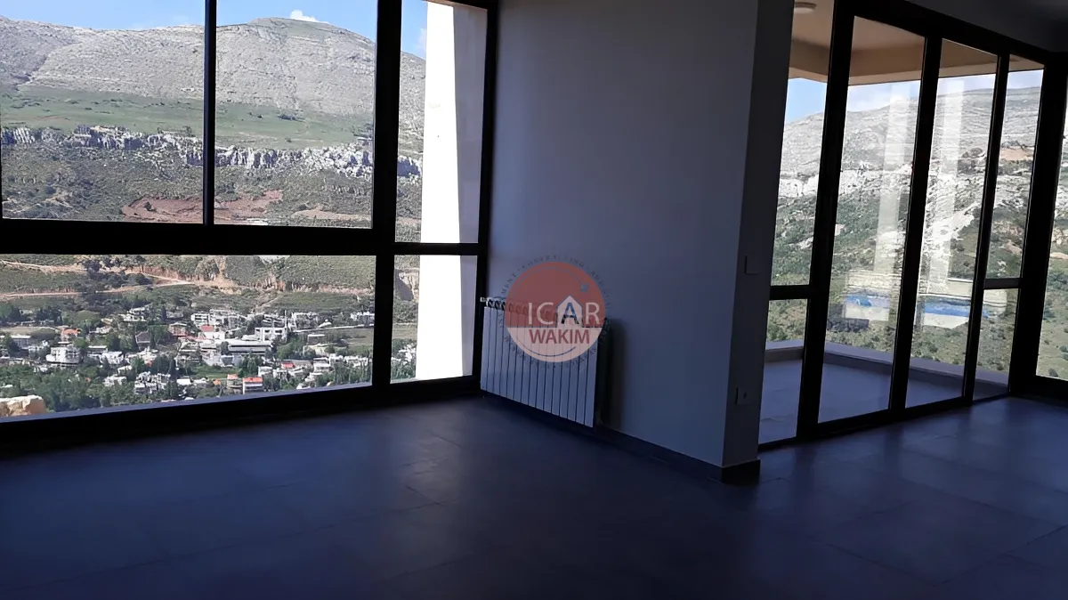 Chalet for sale in Faraiya - 2 bed, 2 bath