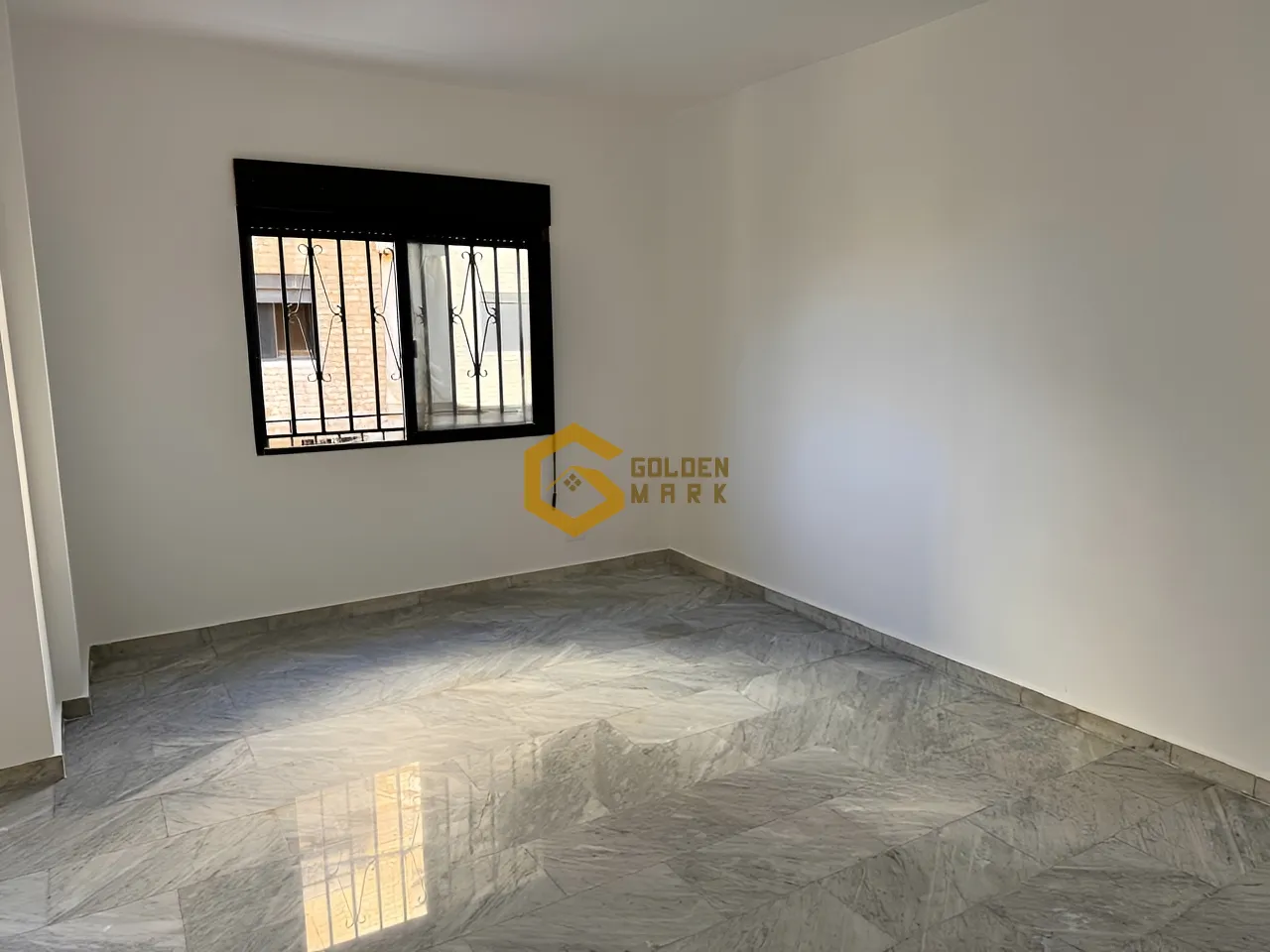 Apartment for Sale in Ain El Rihaneh - 2 bed, 2 bath