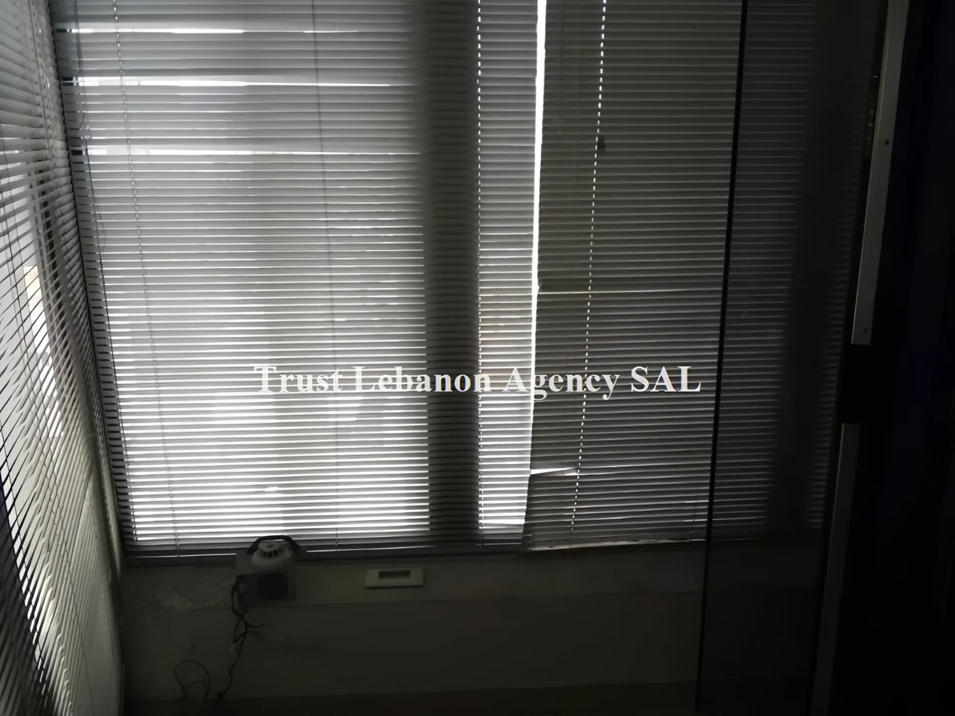 Office for rent in Metn, Dekweneh