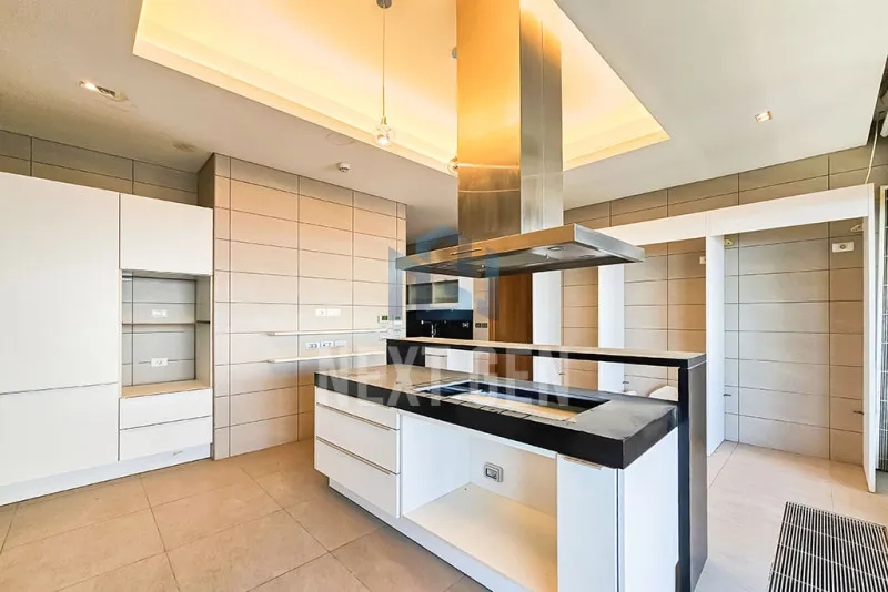 Apartment for Rent in George Haimari