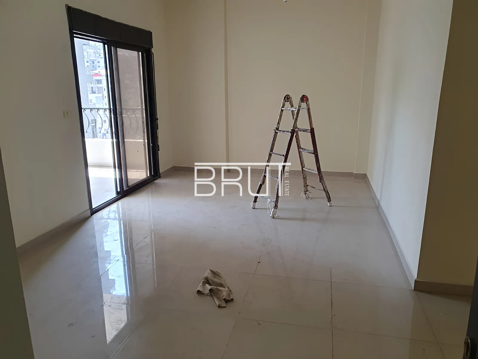 Apartment for Sale in Sarba