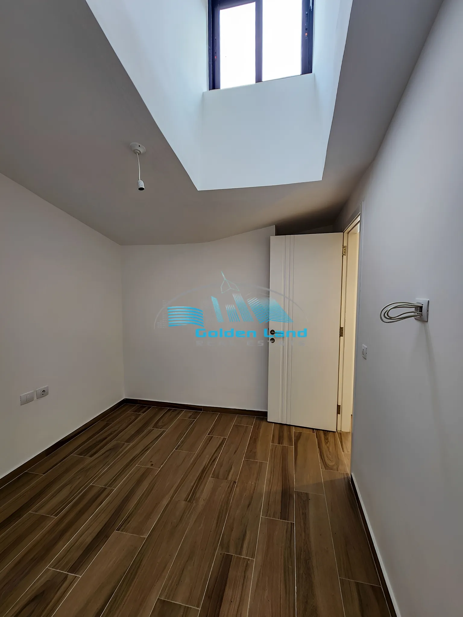 Duplex for Sale in Zaarour