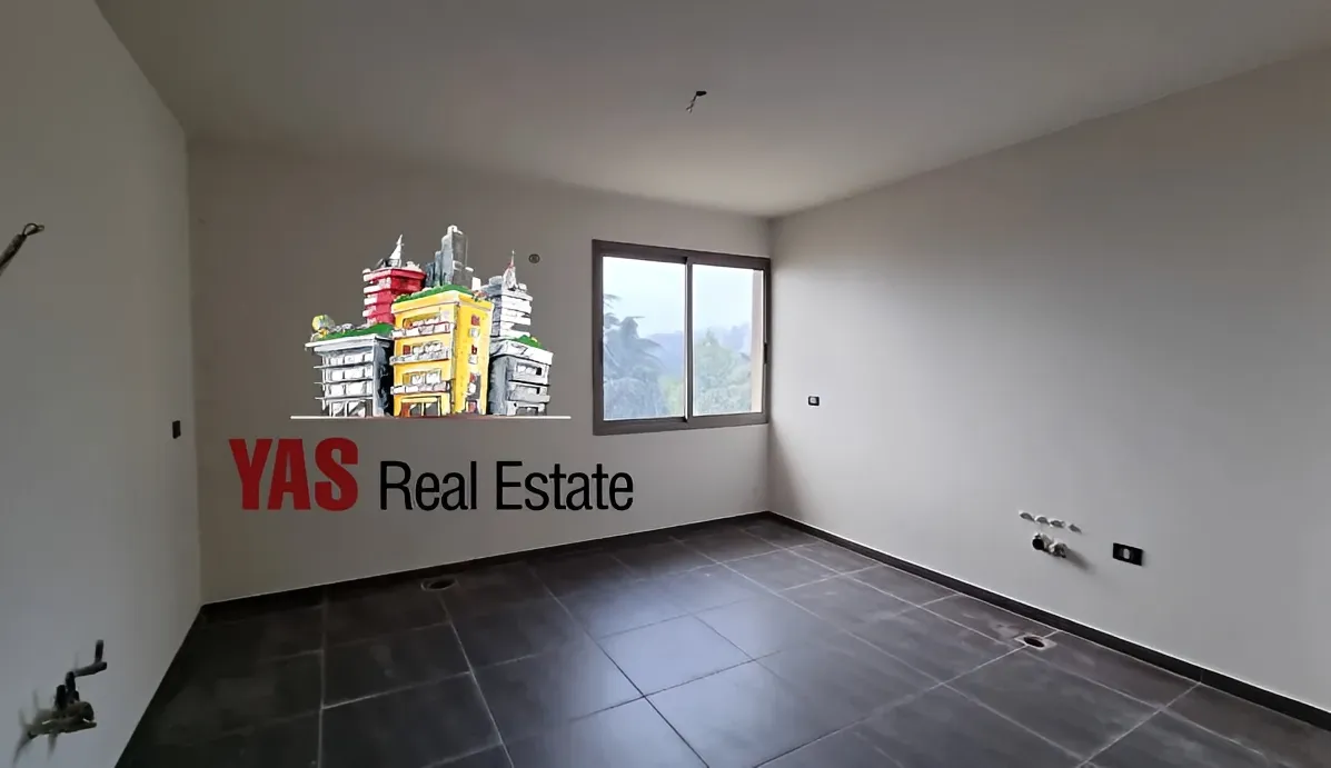 Apartment for Sale in Ballouneh