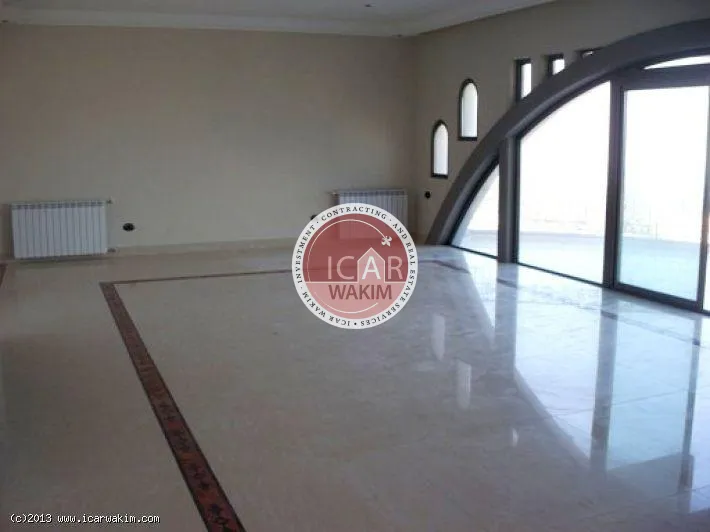 Villa for Sale in Dahr El Souane - 3 bed, 7 bath