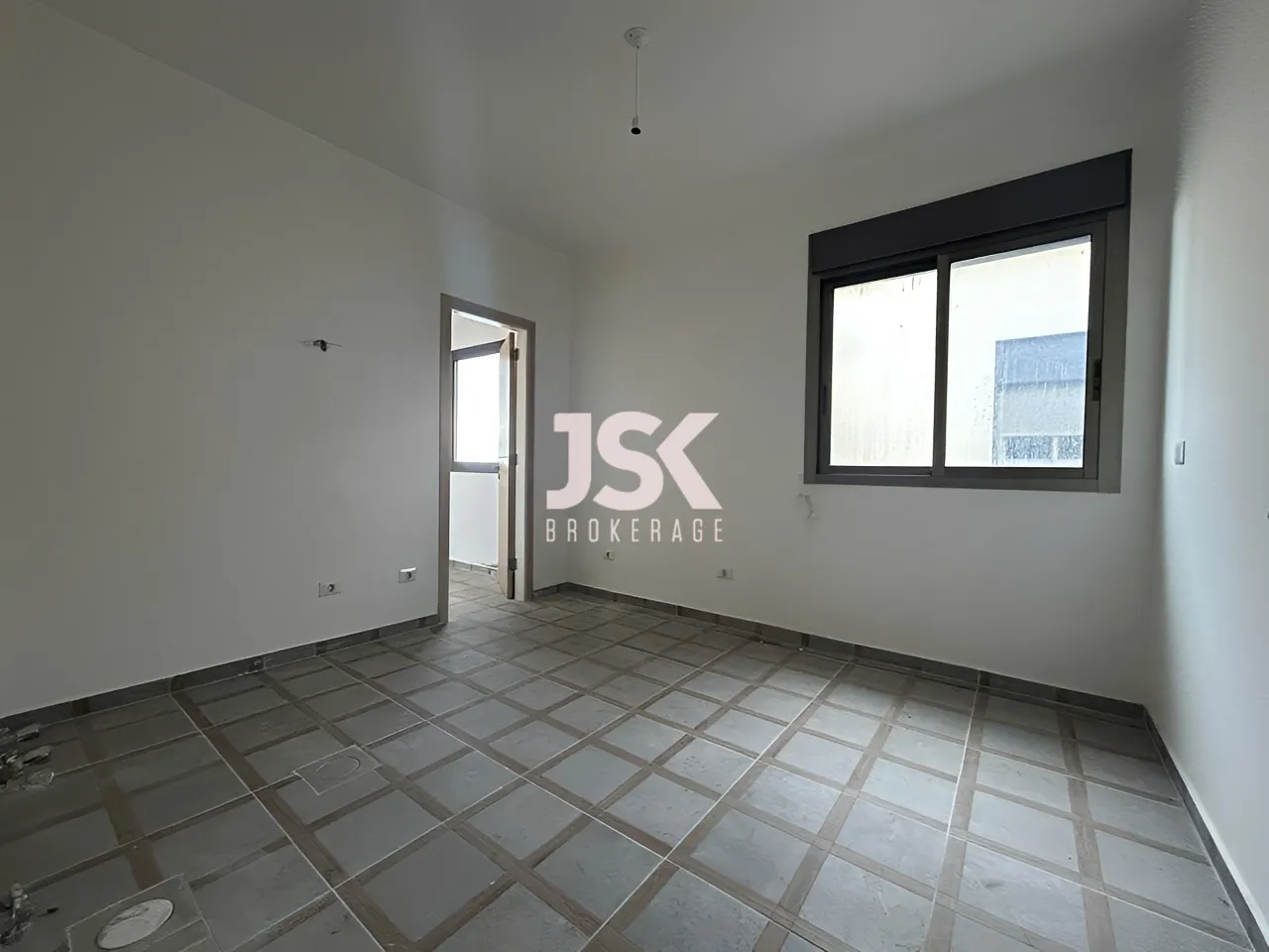 Apartment for Sale in Halat