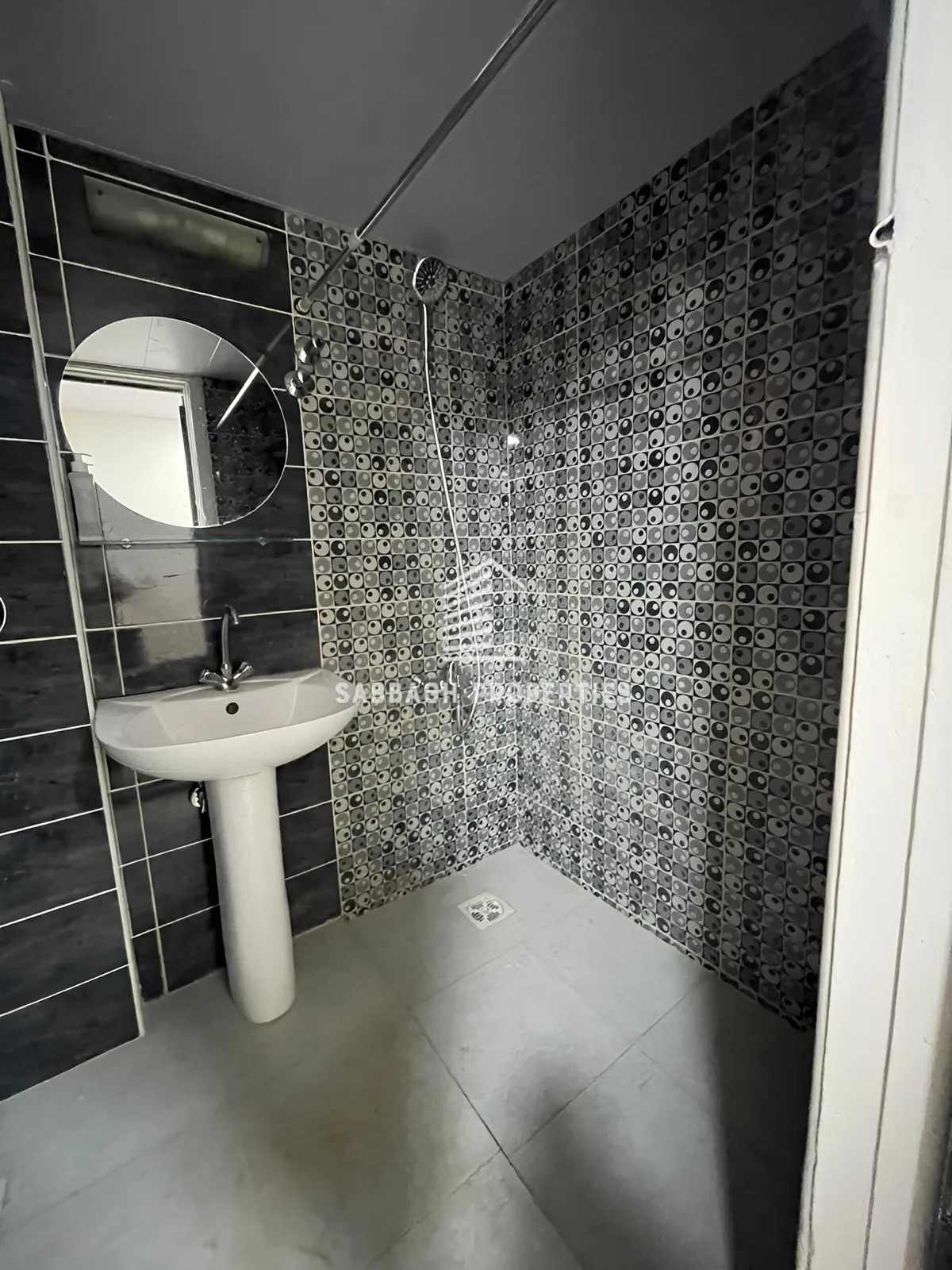 Apartment for rent in Furn El Chebak