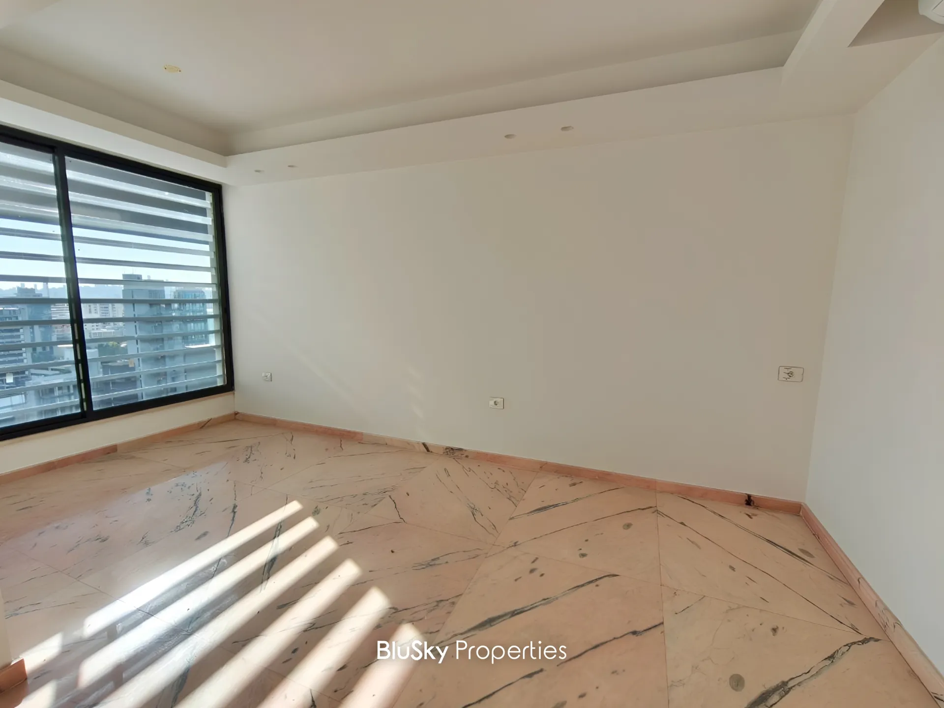 Apartment for sale in Jal El Dib
