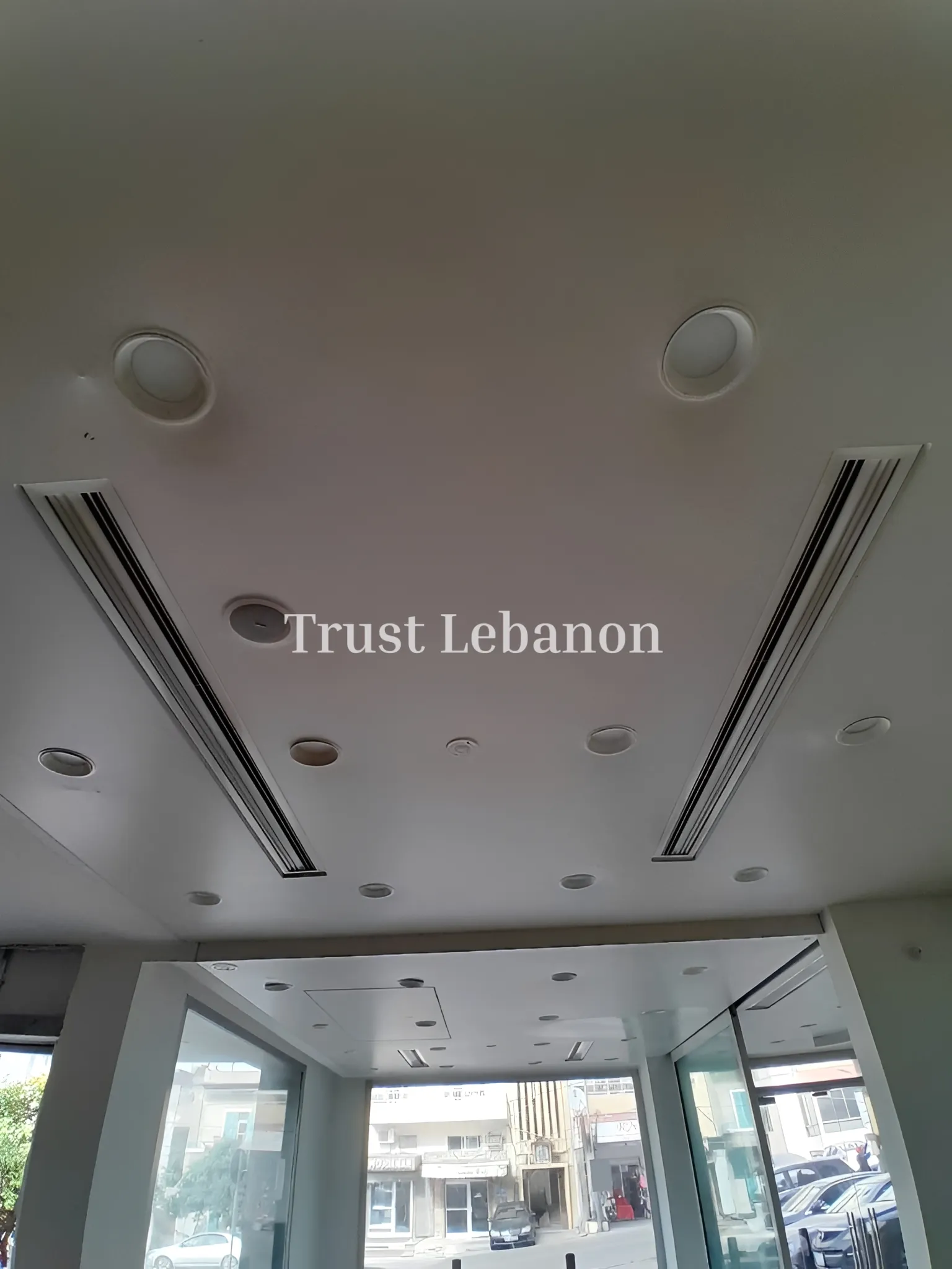 Showroom for rent in Zouk Mikael, Lebanon