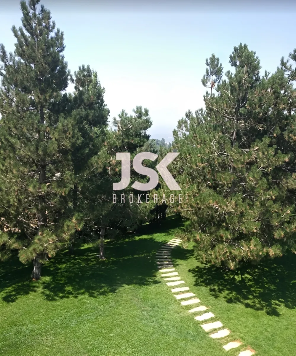 Duplex for rent in Kfardebian, Lebanon