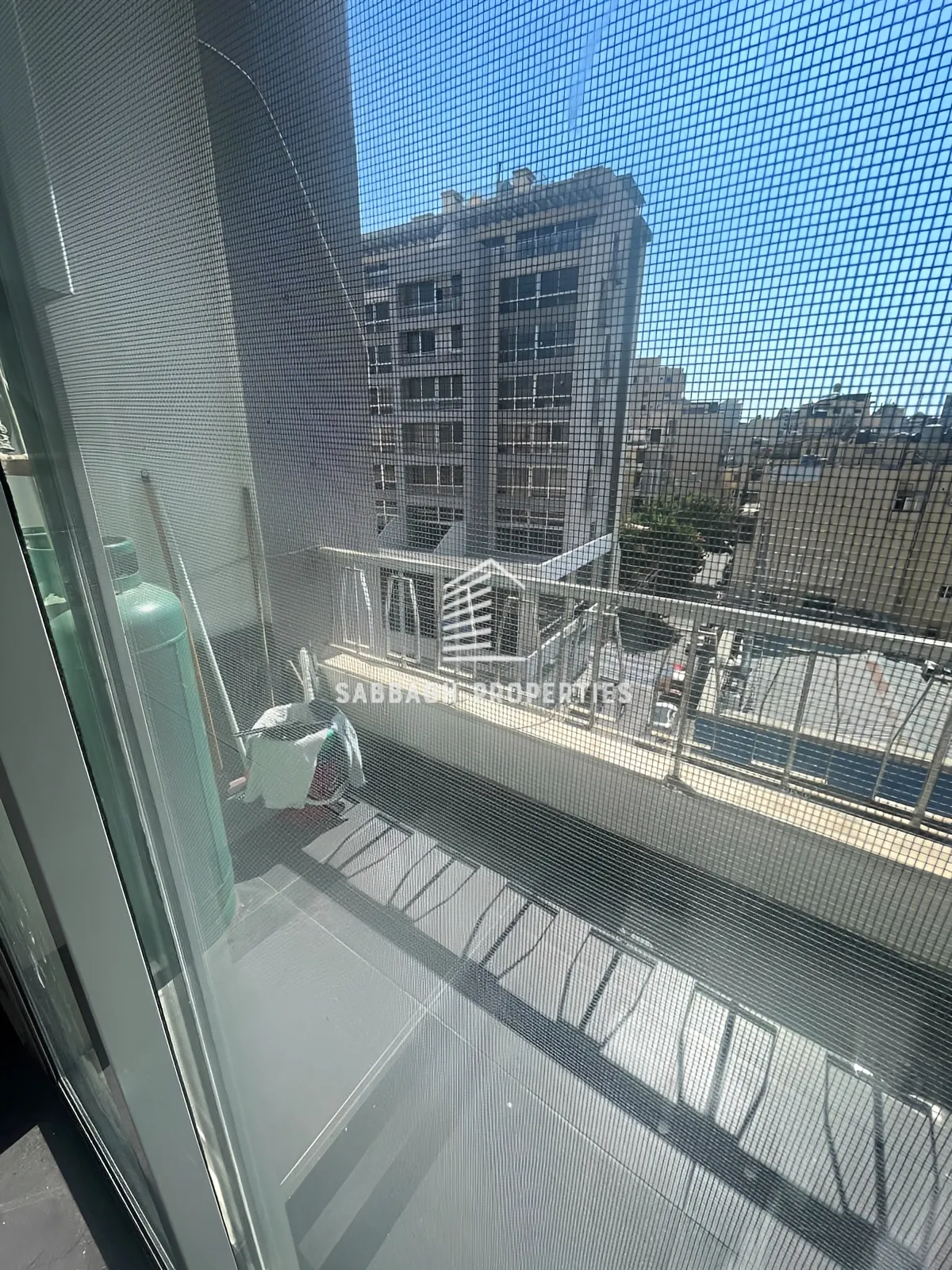 Apartment for rent in Forn el chebbak, lebanon