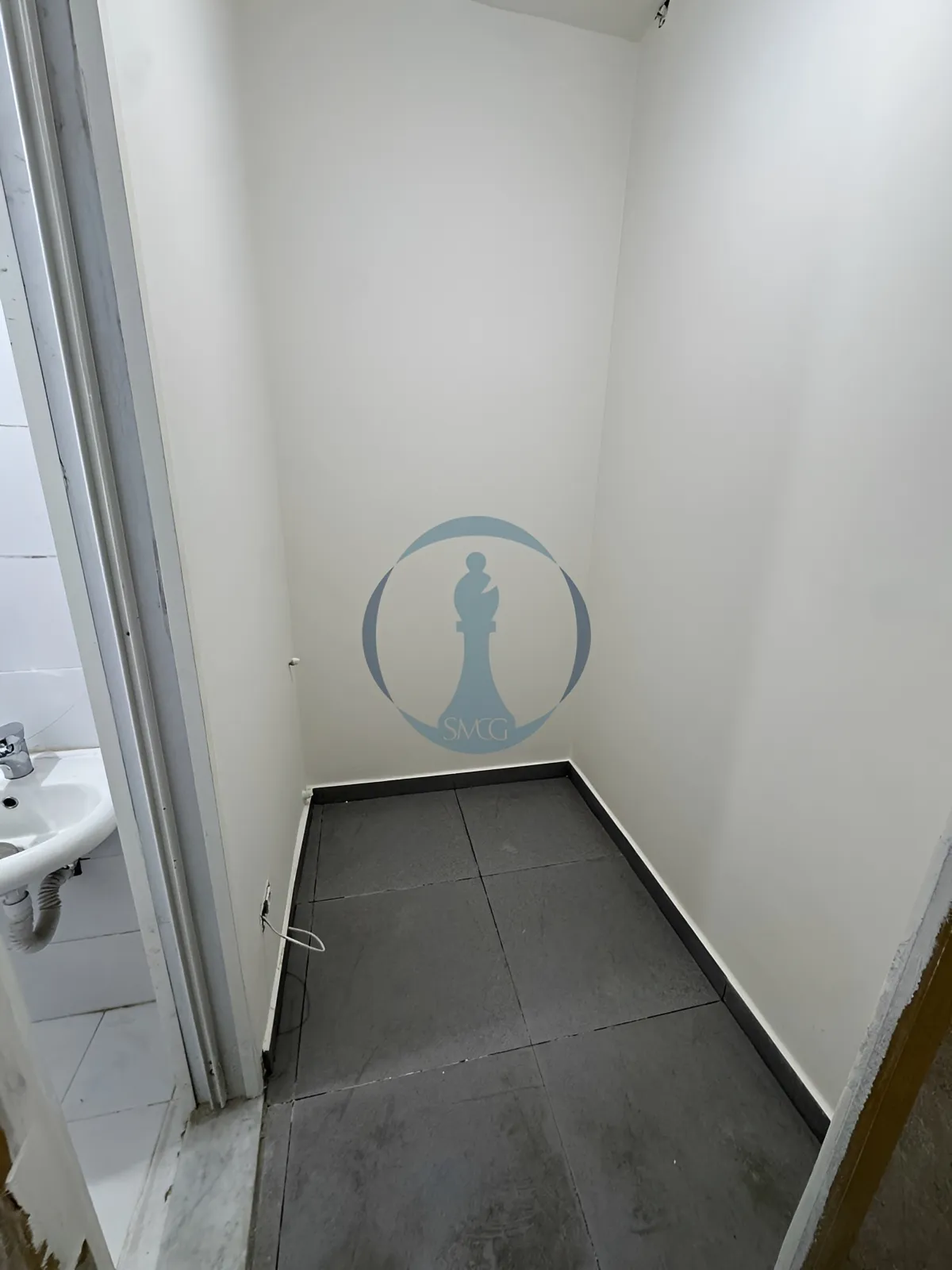 Apartment for sale in Ballouneh