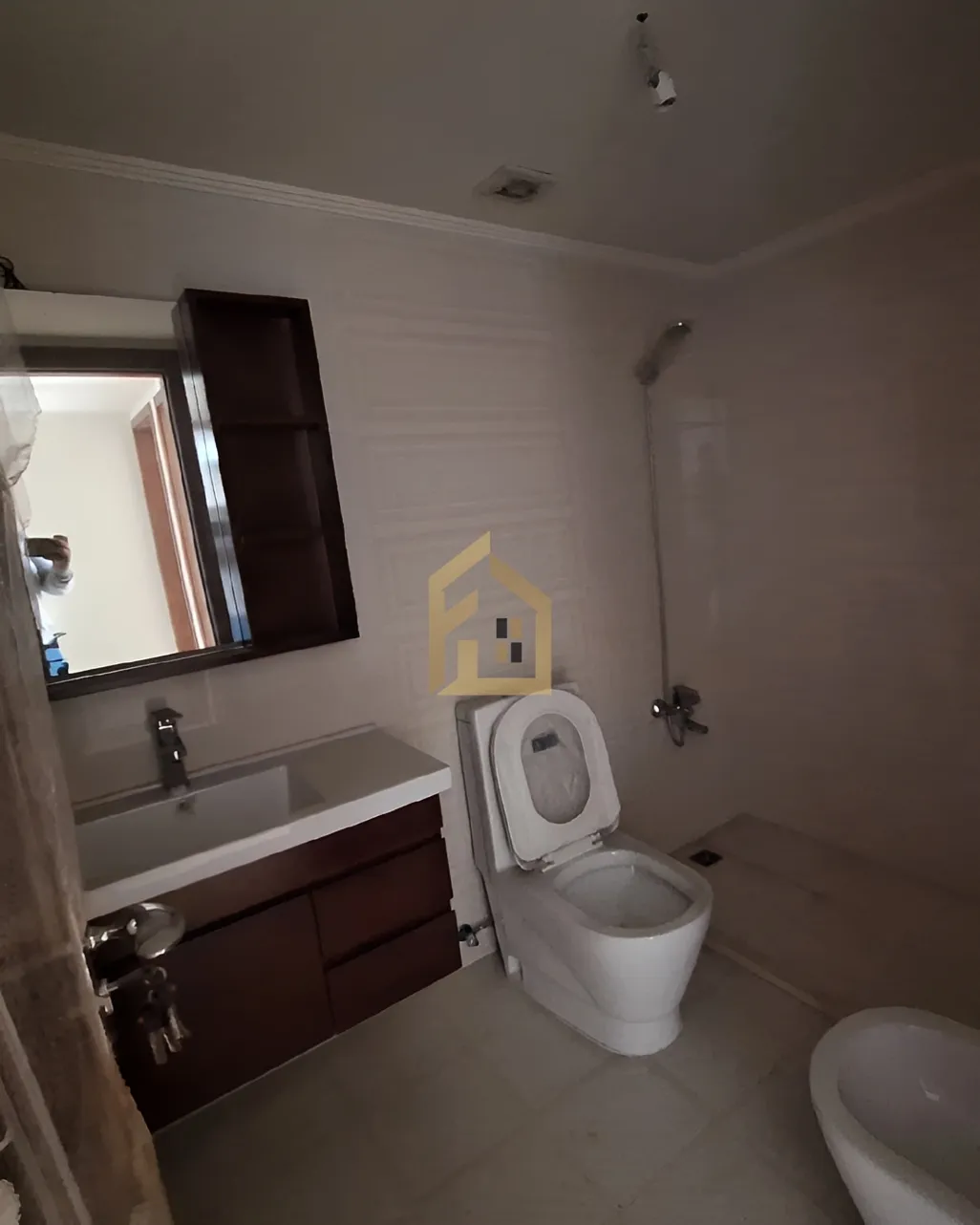 Apartment for sale in Zalqa, Lebanon - 3 bed, 3 bath
