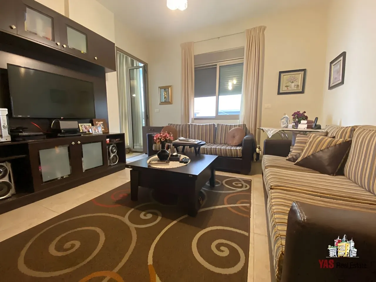 Apartment for Sale in Ballouneh - 4 bed, 4 bath