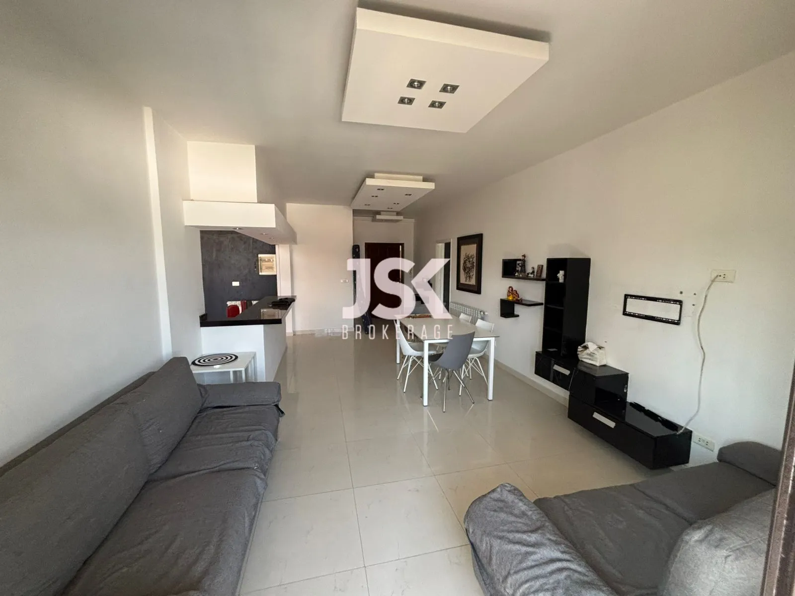 Apartment for Rent in Mazraat Yachoua