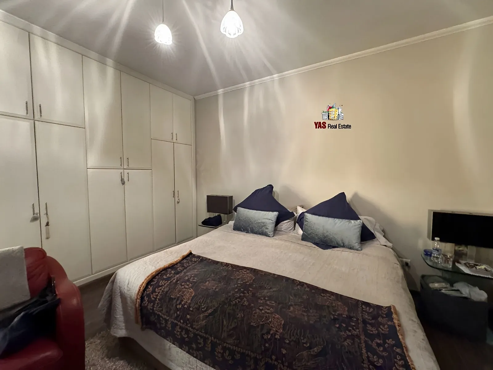 Apartment for Sale in Ballouneh