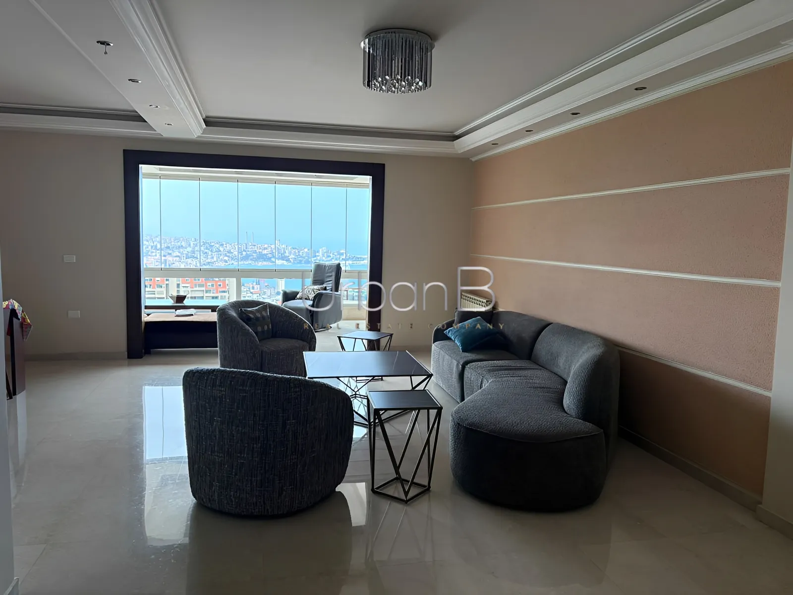Apartment for rent in Sahel Aalma
