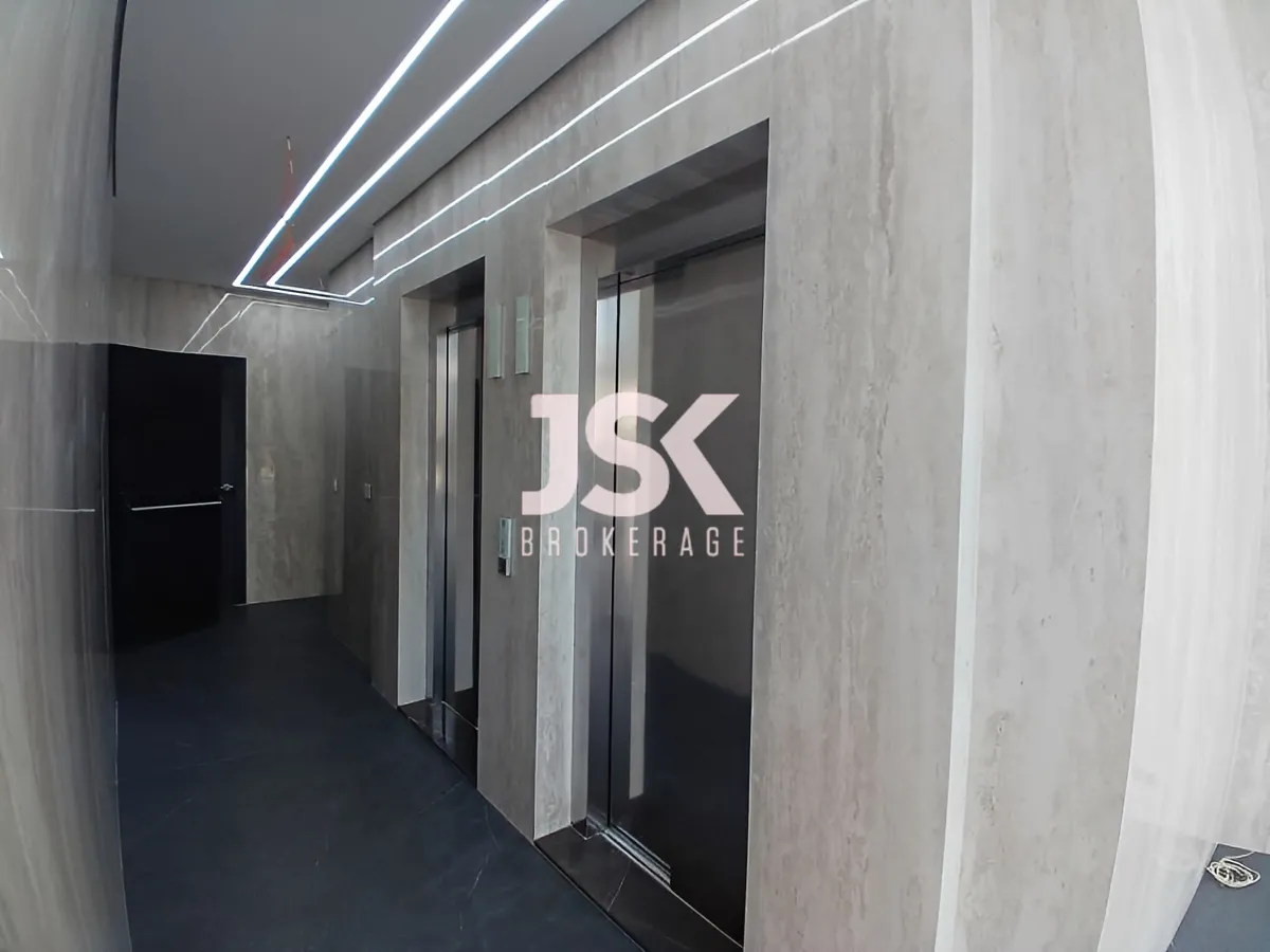 Office for rent in Dbayeh